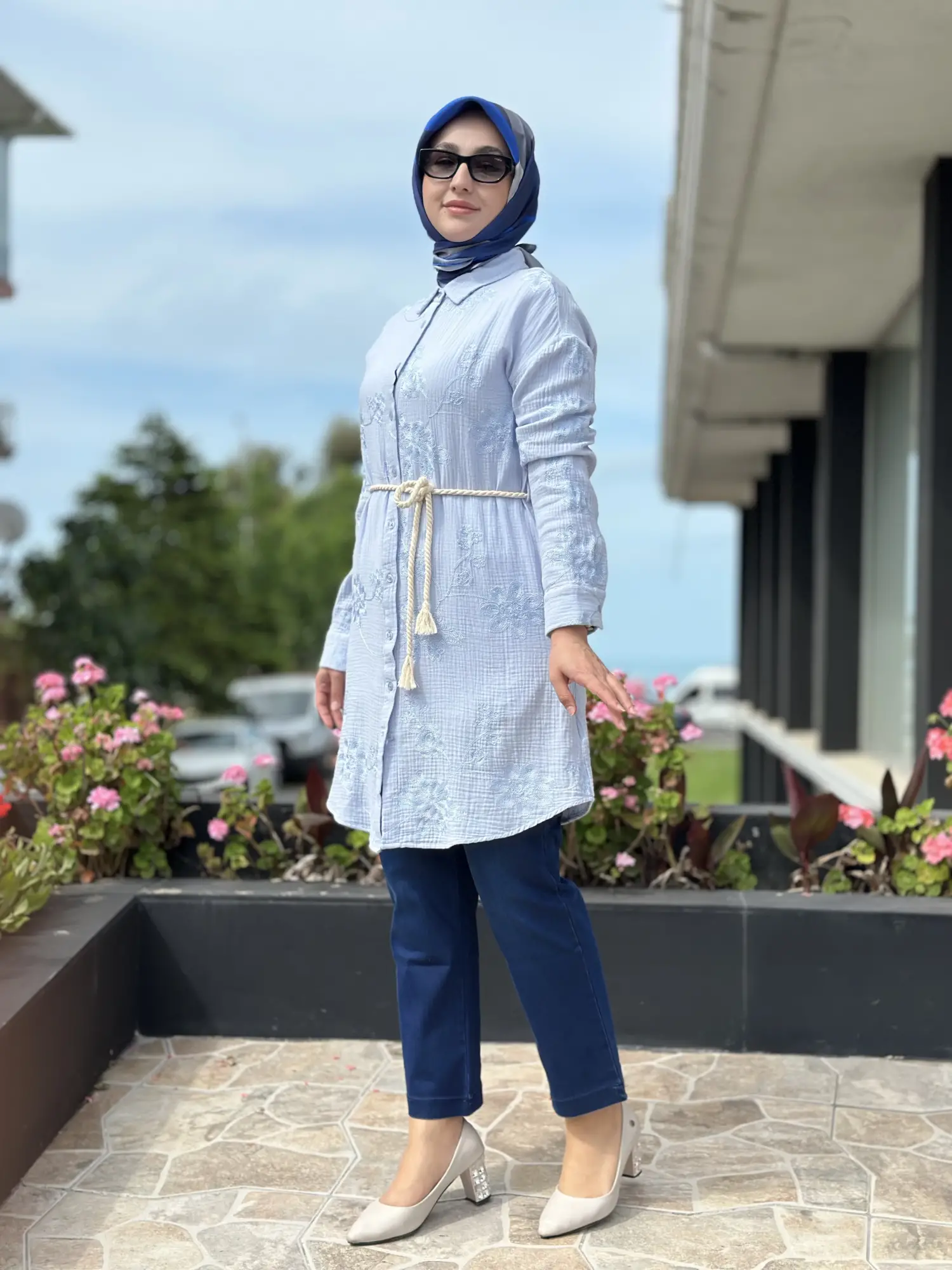 Kayra Nakış Ve Kemer Detaylı Gömlek KA21063