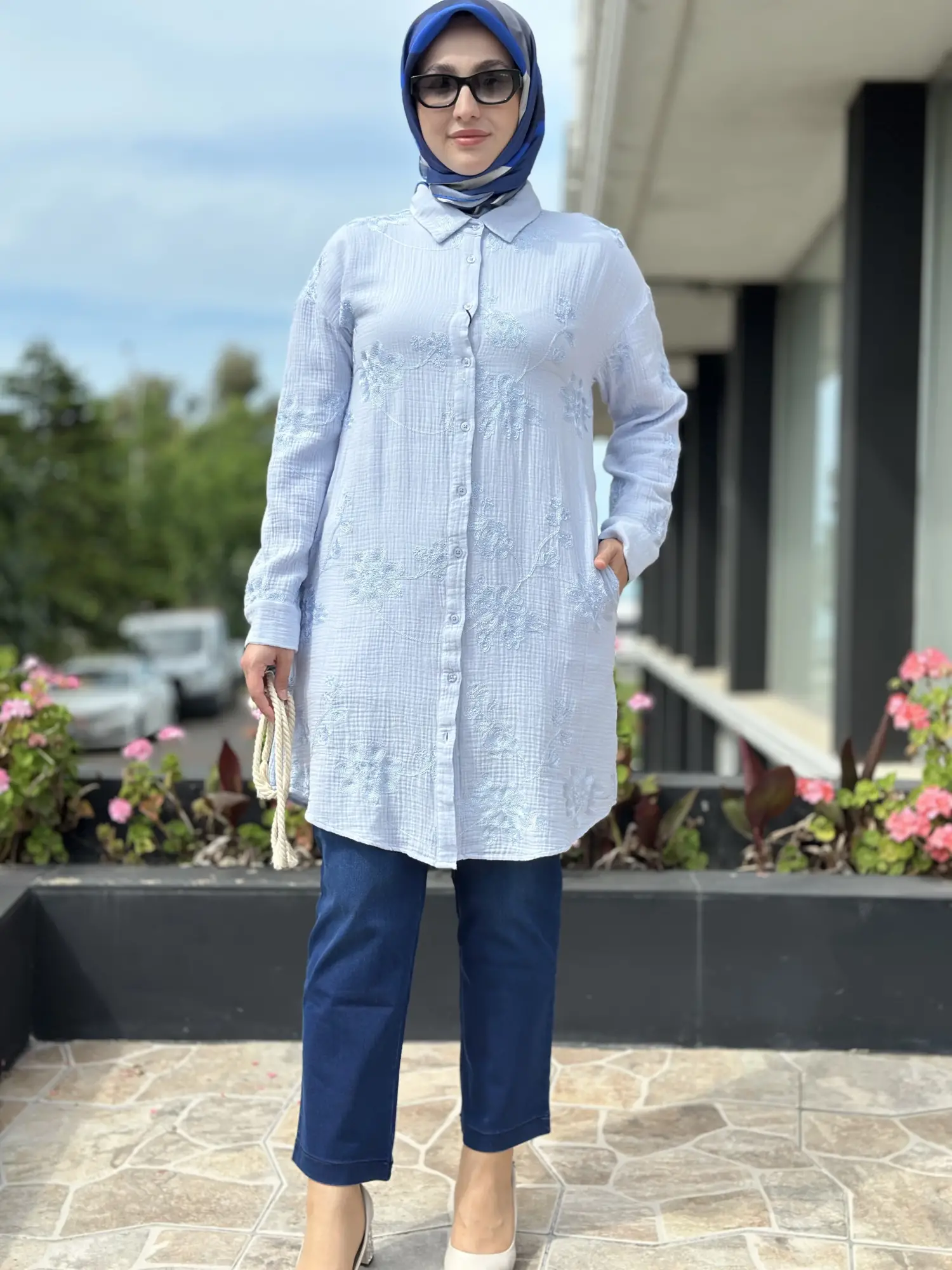 Kayra Nakış Ve Kemer Detaylı Gömlek KA21063