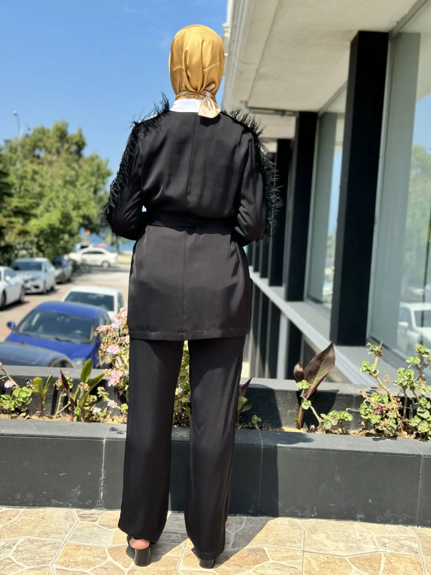 Lisa Kol Ve Omuz Detaylı Şık Siyah Ceket Pantolon Takım 3008