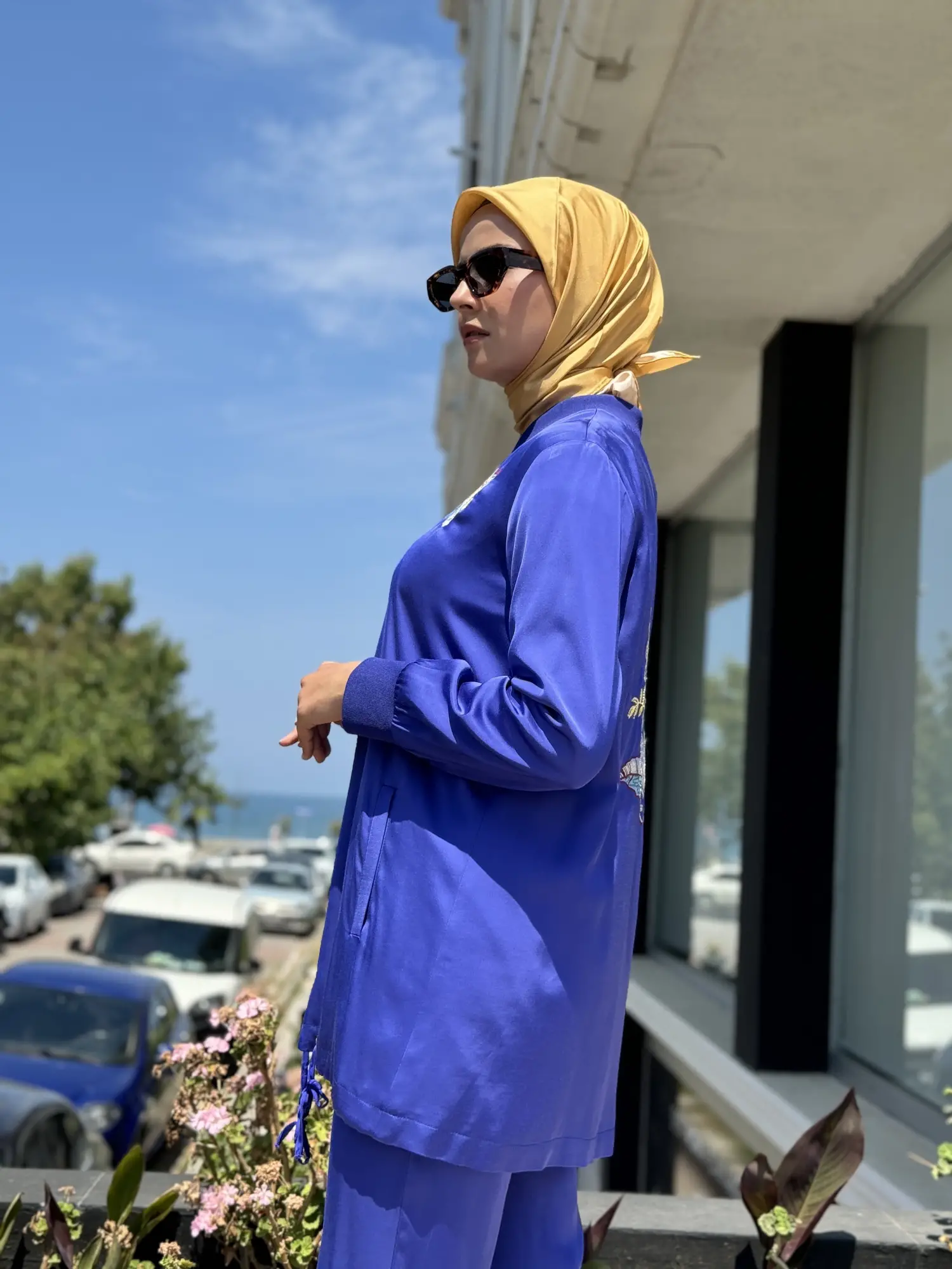 Lisa Sırtı Ve Göğsü İşlemeli Ceket  Pantolon Takım 3026