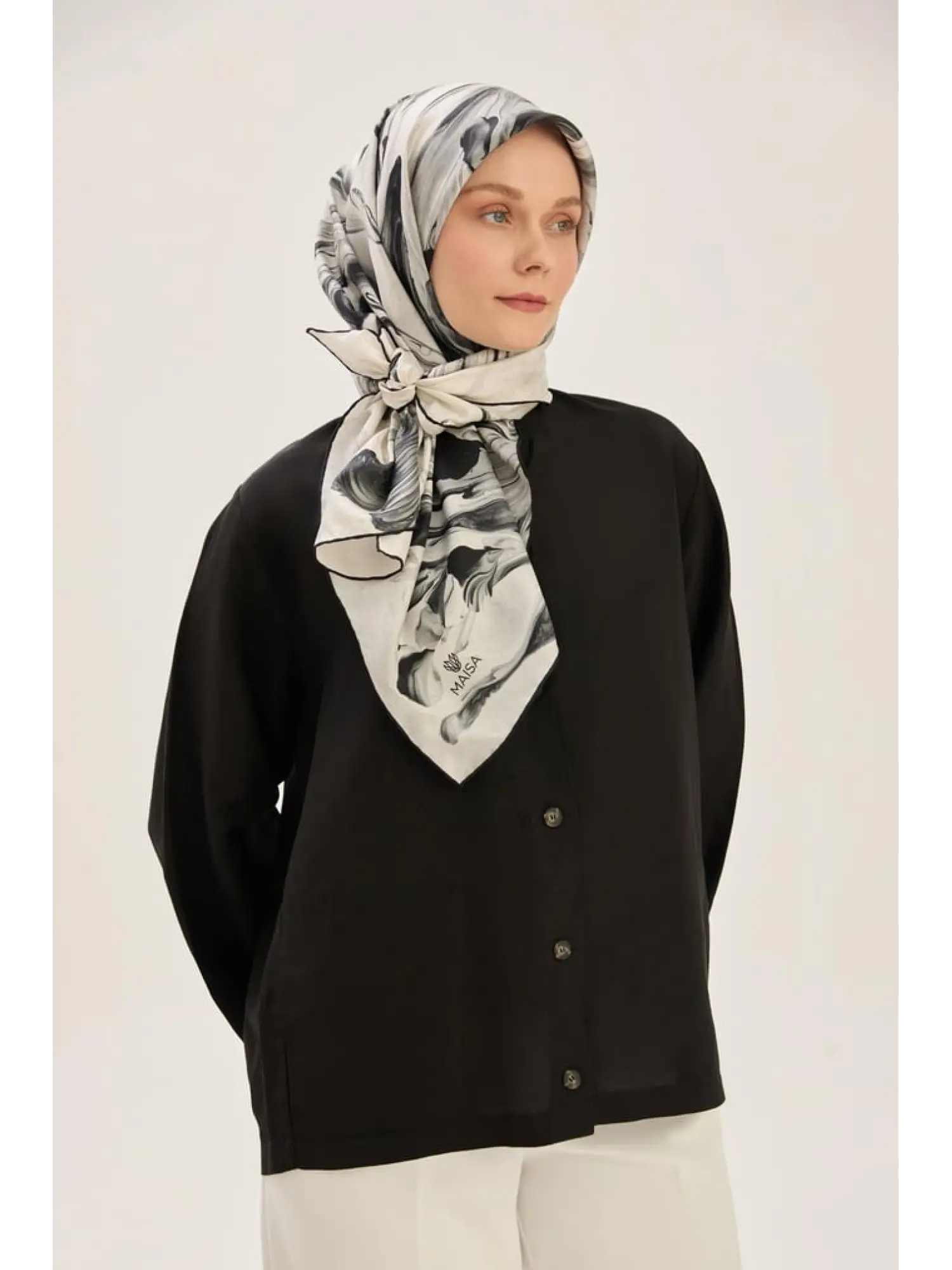 Maisa Buğu 90X90 Melburry İpek Eşarp