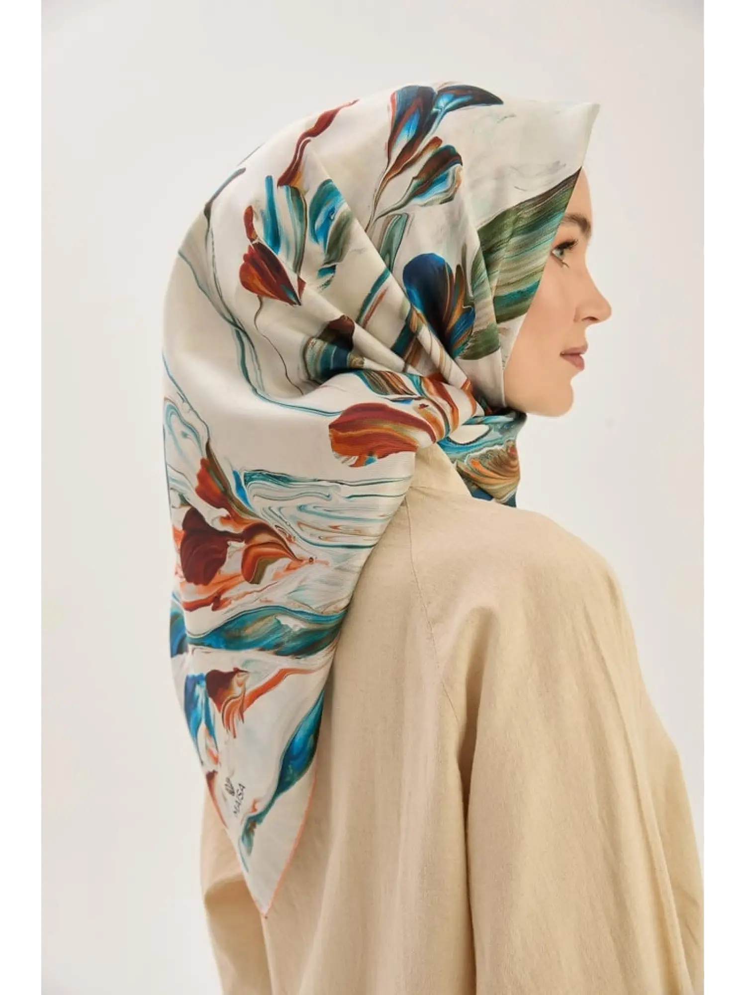 Maisa Buğu 90X90 Melburry İpek Eşarp