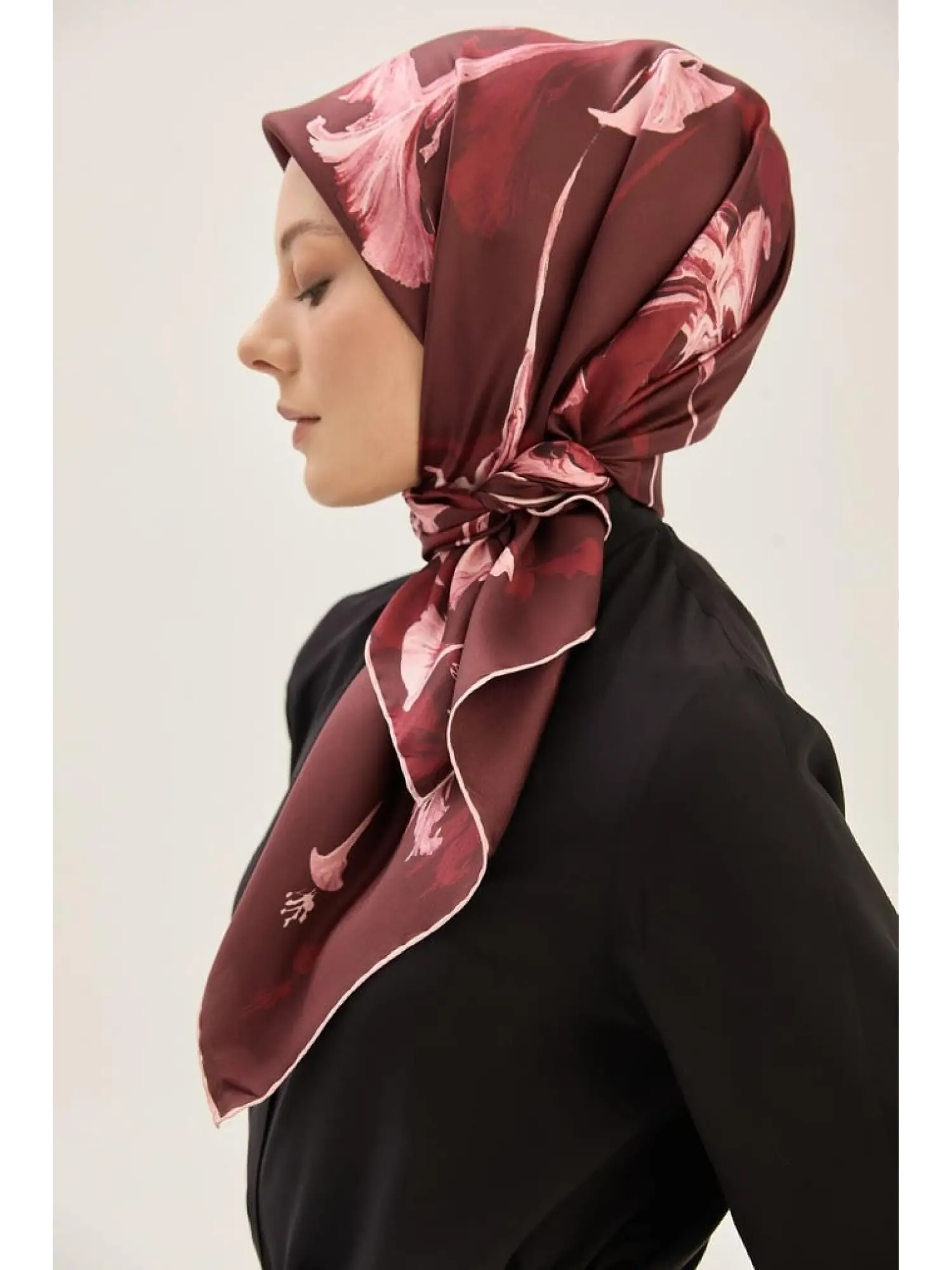 Maisa Eflin 90X90 Twil İpek Eşarp