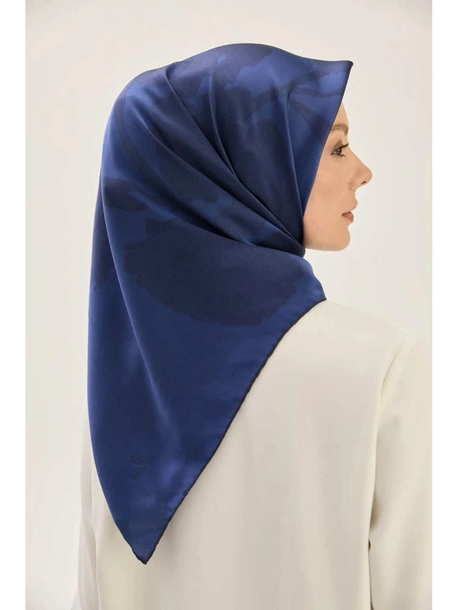 Maisa Farah 90X90 Sura İpek Eşarp