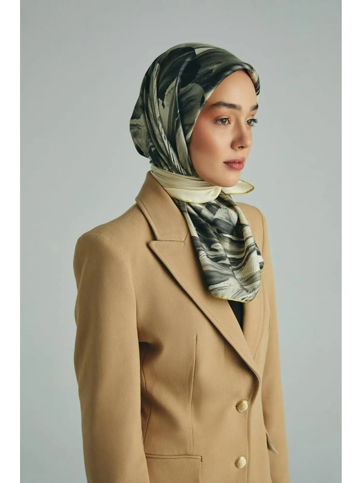 Maisa Zer 90X90 Twil İpek Eşarp