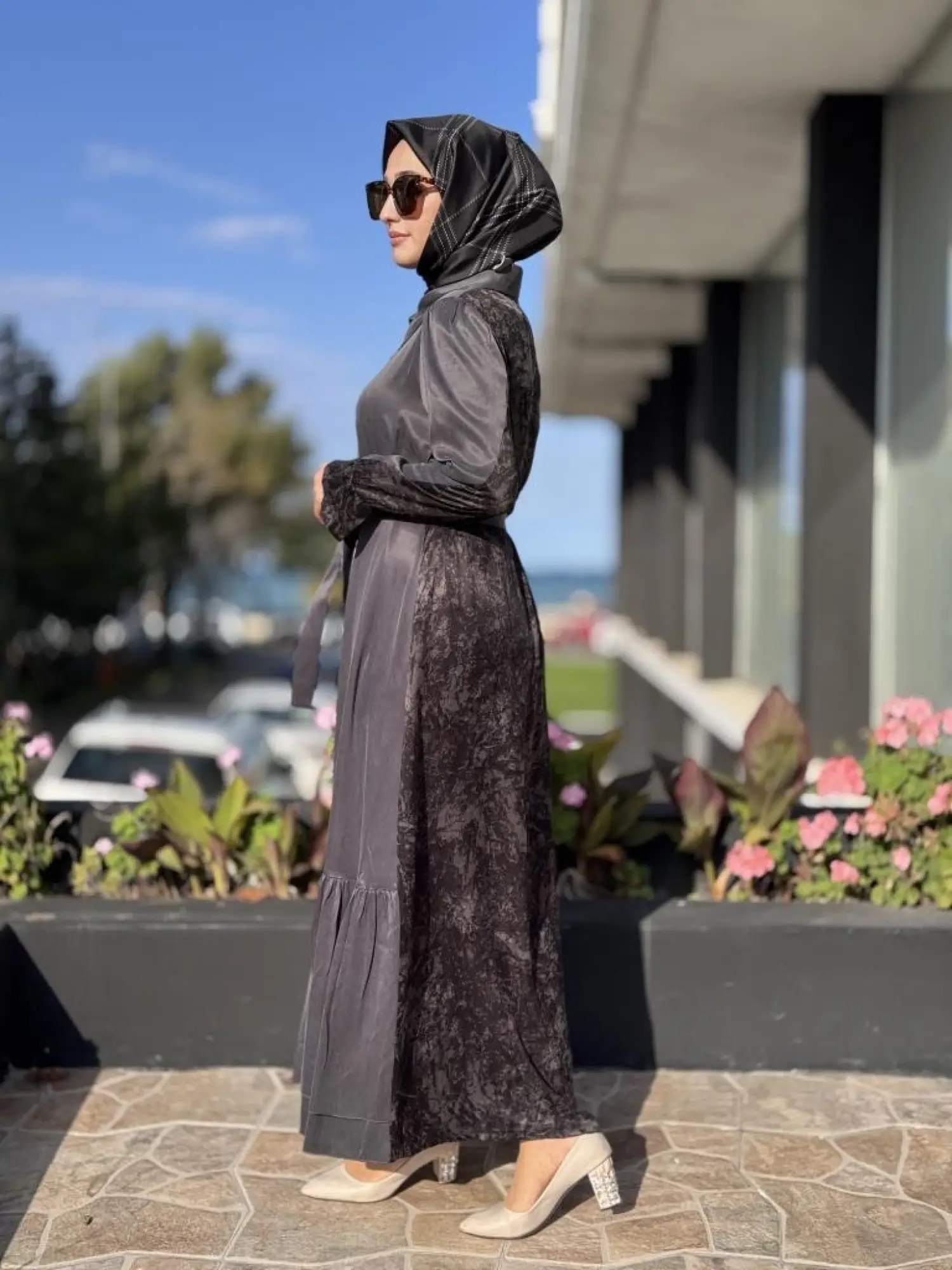 Misswhence Arkası Desenli Yarım Çıtçıt Kapamalı Cupra İpek Elbise 38827