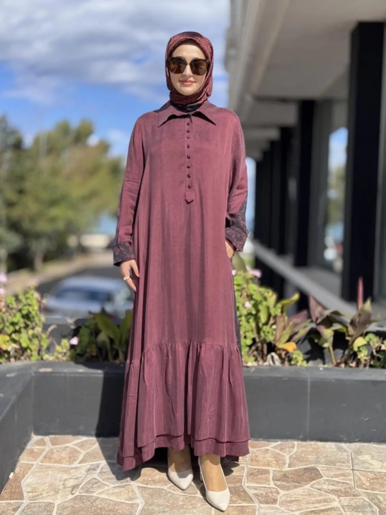 Misswhence Arkası Desenli Yarım Patlı İpek Elbise V3290