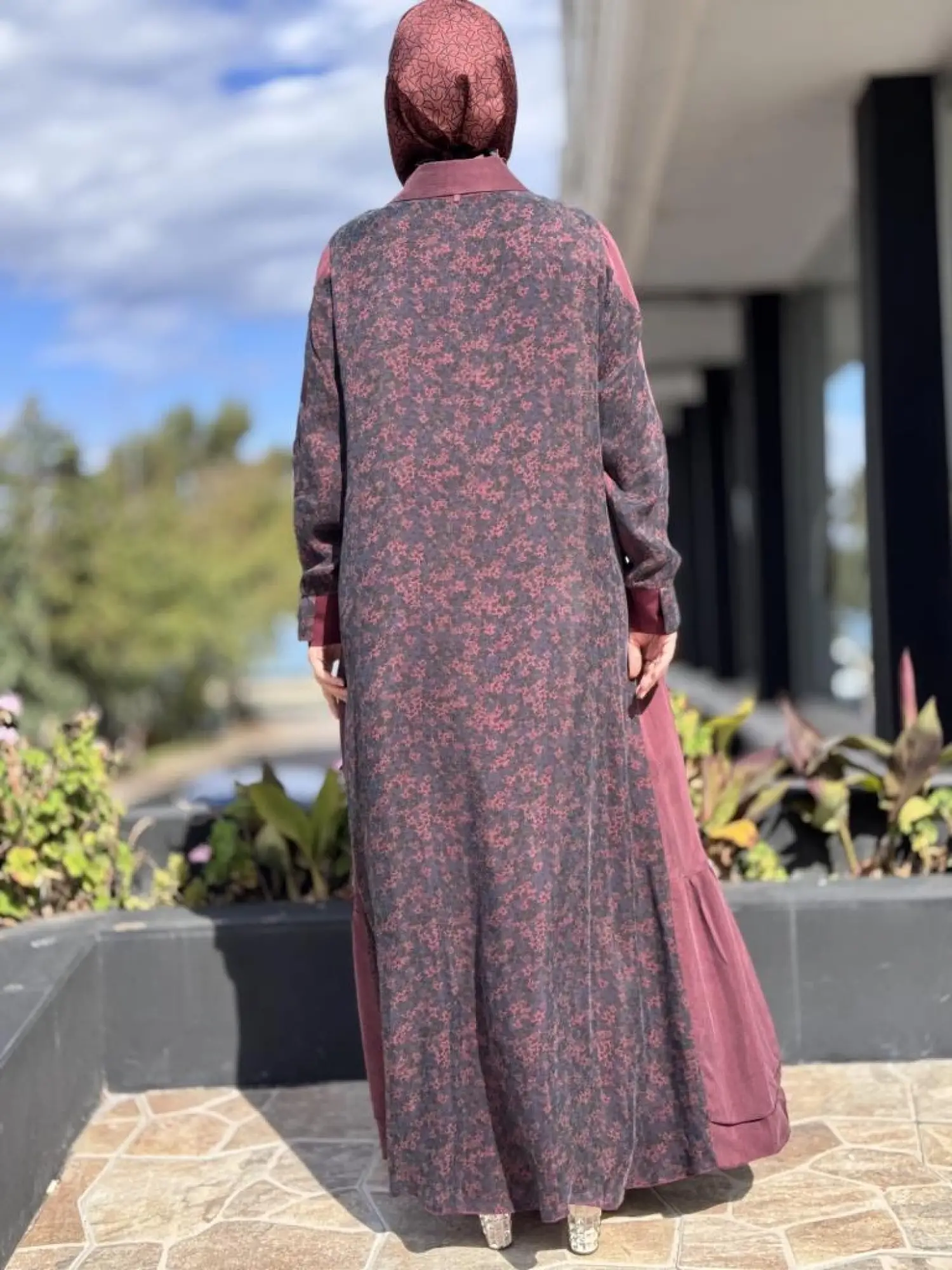 Misswhence Arkası Desenli Yarım Patlı İpek Elbise V3290