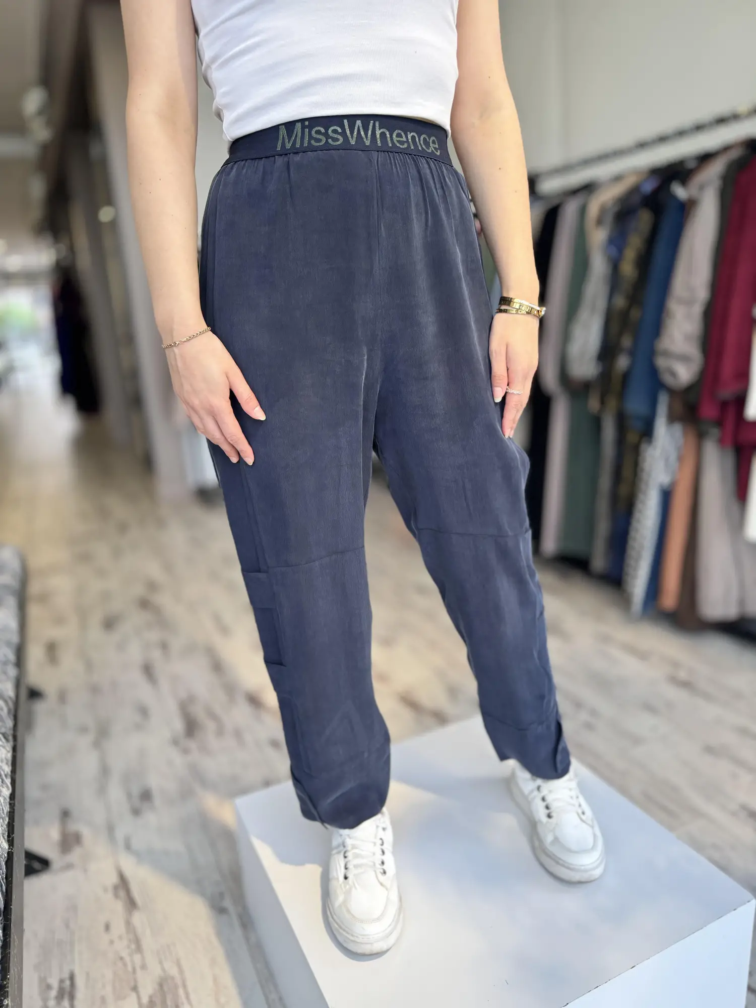 Misswhence Beli Lastikli Cupra İpek Pantolon 35121