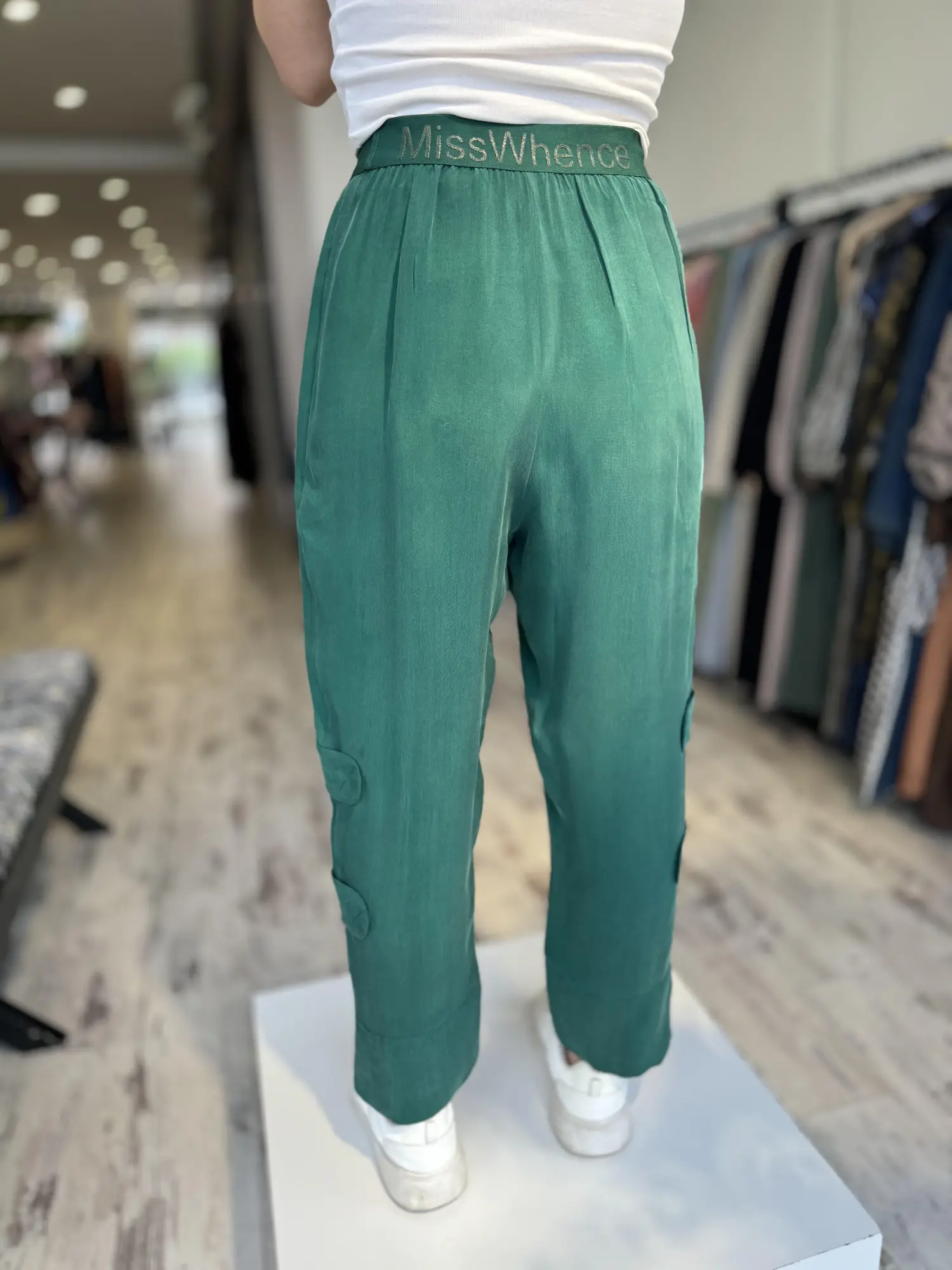 Misswhence Beli Lastikli Cupra İpek Pantolon 35121