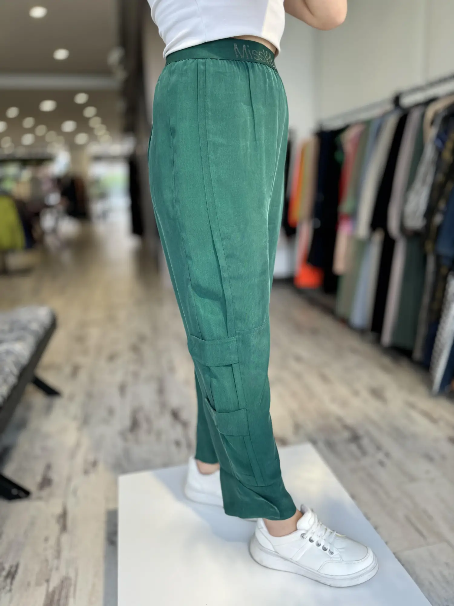 Misswhence Beli Lastikli Cupra İpek Pantolon 35121