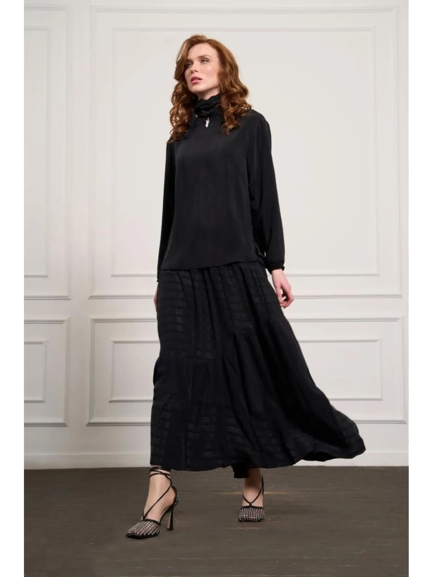 Misswhence Çizgi Detaylı Cupra Bluz Etek Takım 37016