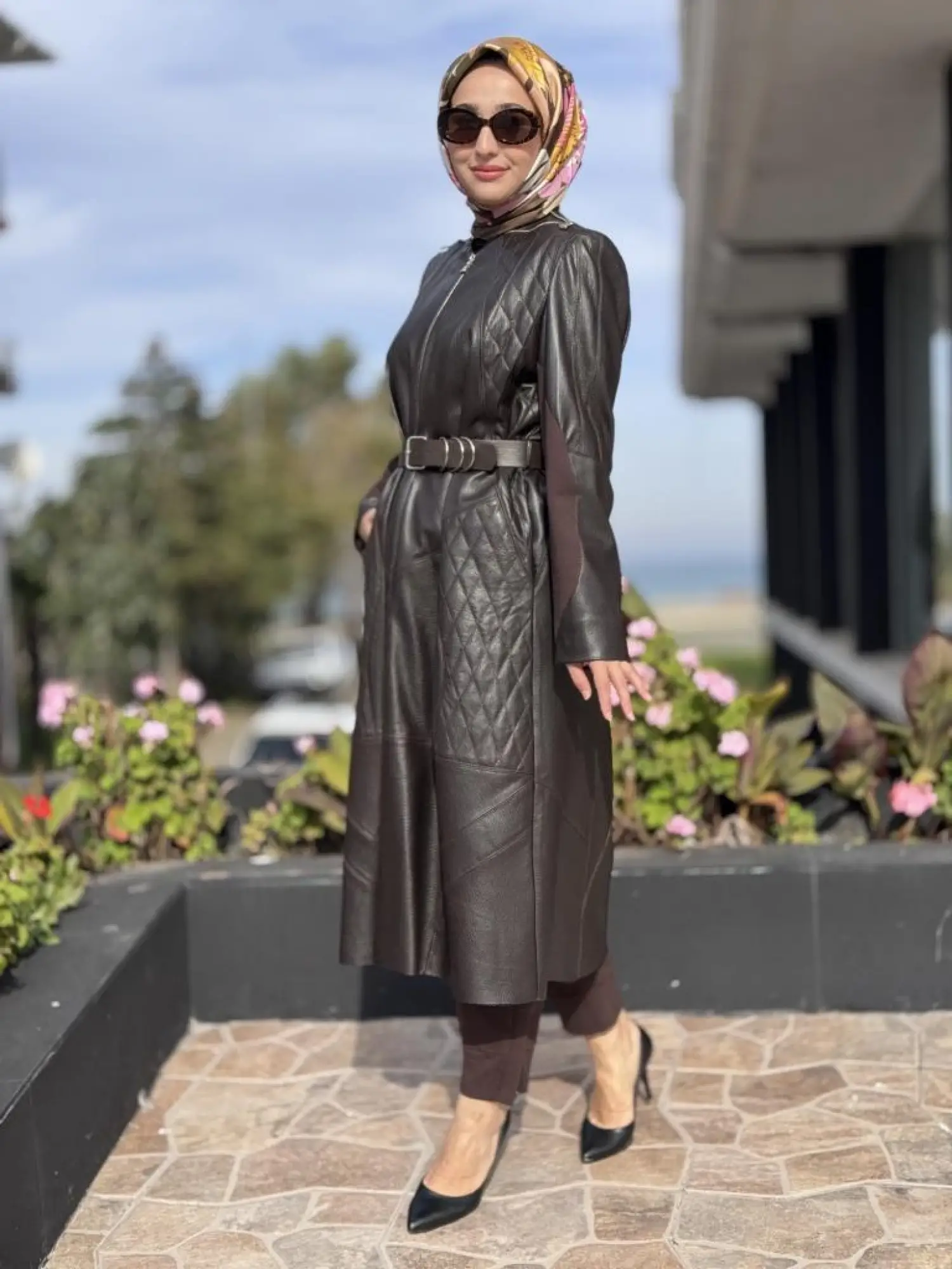 Misswhence Deri Pardesü 38420