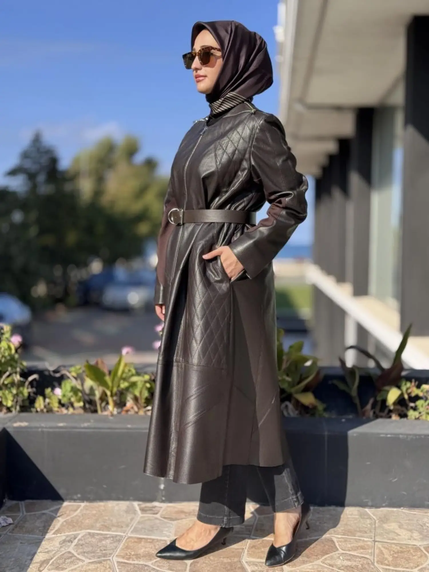 Misswhence Deri Pardesü 38420