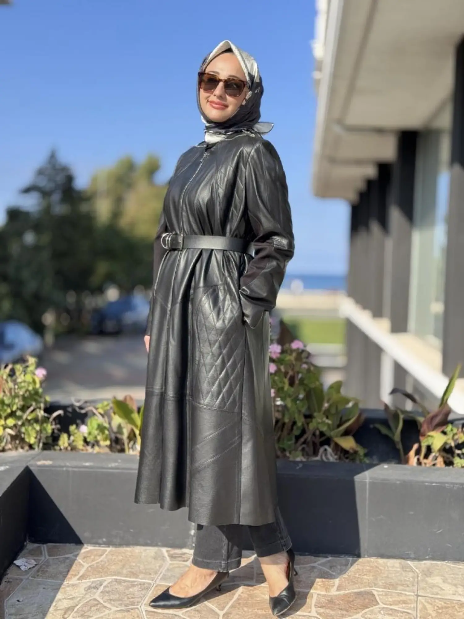 Misswhence Deri Pardesü 38420