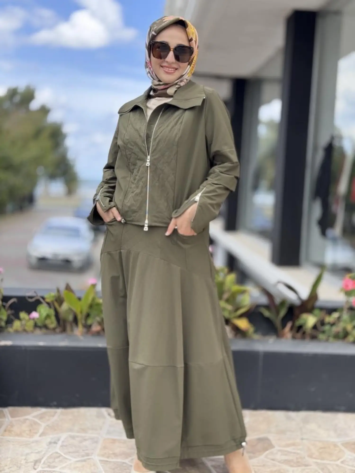 Misswhence Dikiş ve Büzgü Detaylı Ceket Etek Takım 38208