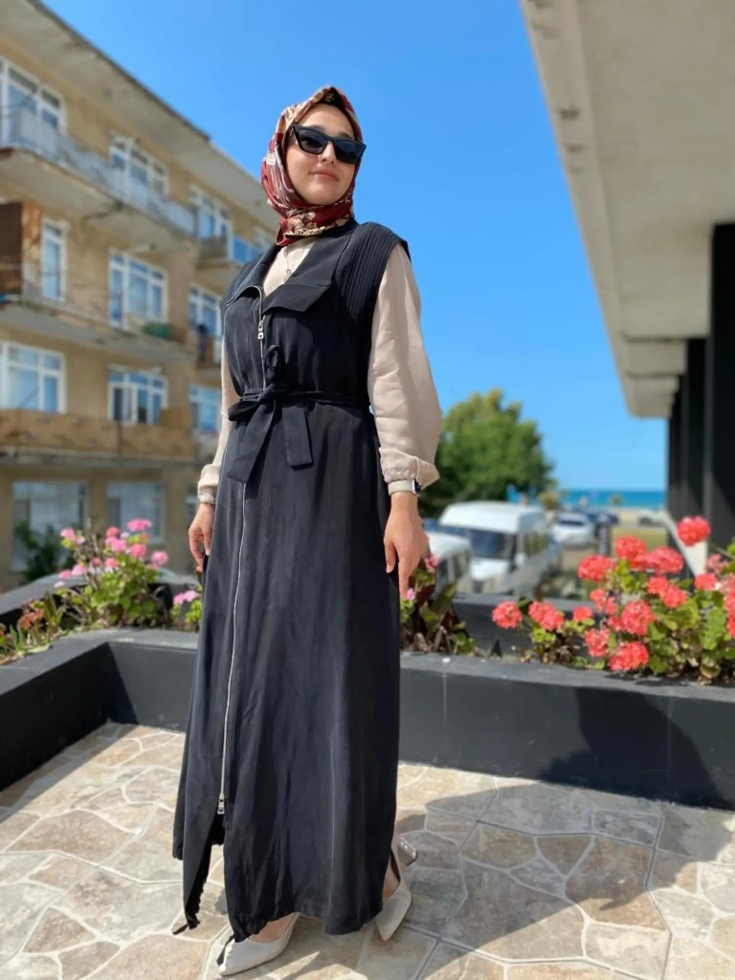 Misswhence Drape ve Fermuar Detaylı Cupra İpek Yelek 37702