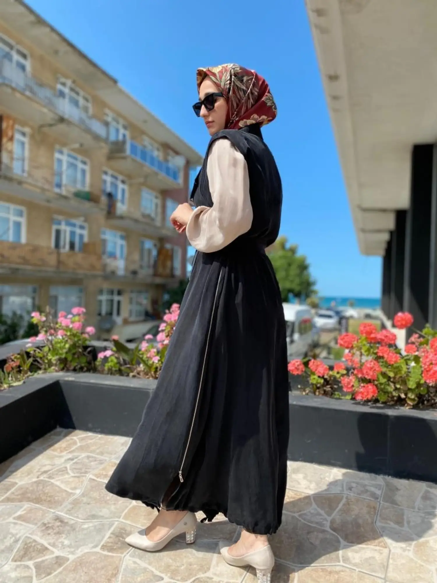 Misswhence Drape ve Fermuar Detaylı Cupra İpek Yelek 37702