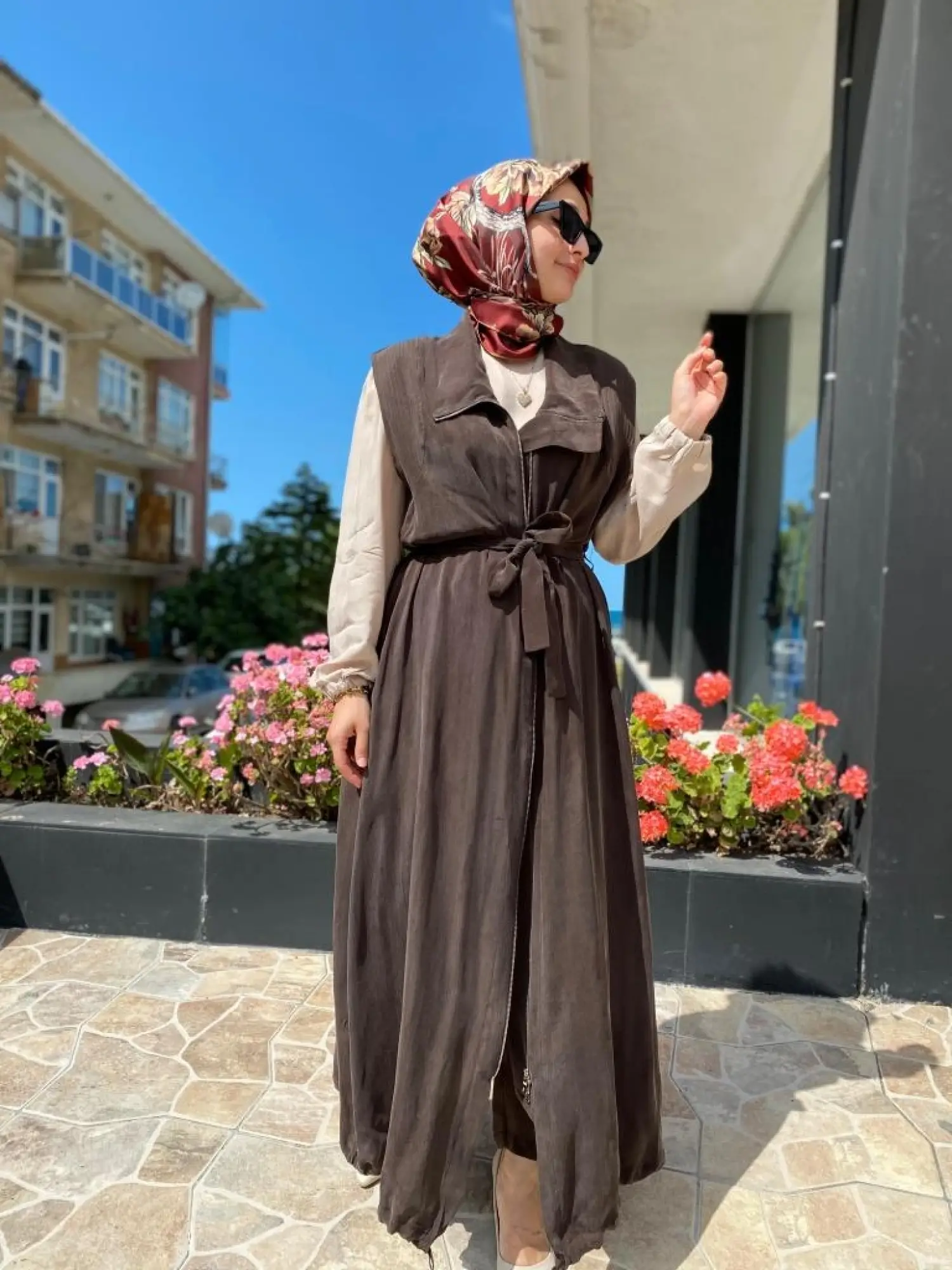 Misswhence Drape ve Fermuar Detaylı Cupra İpek Yelek 37702