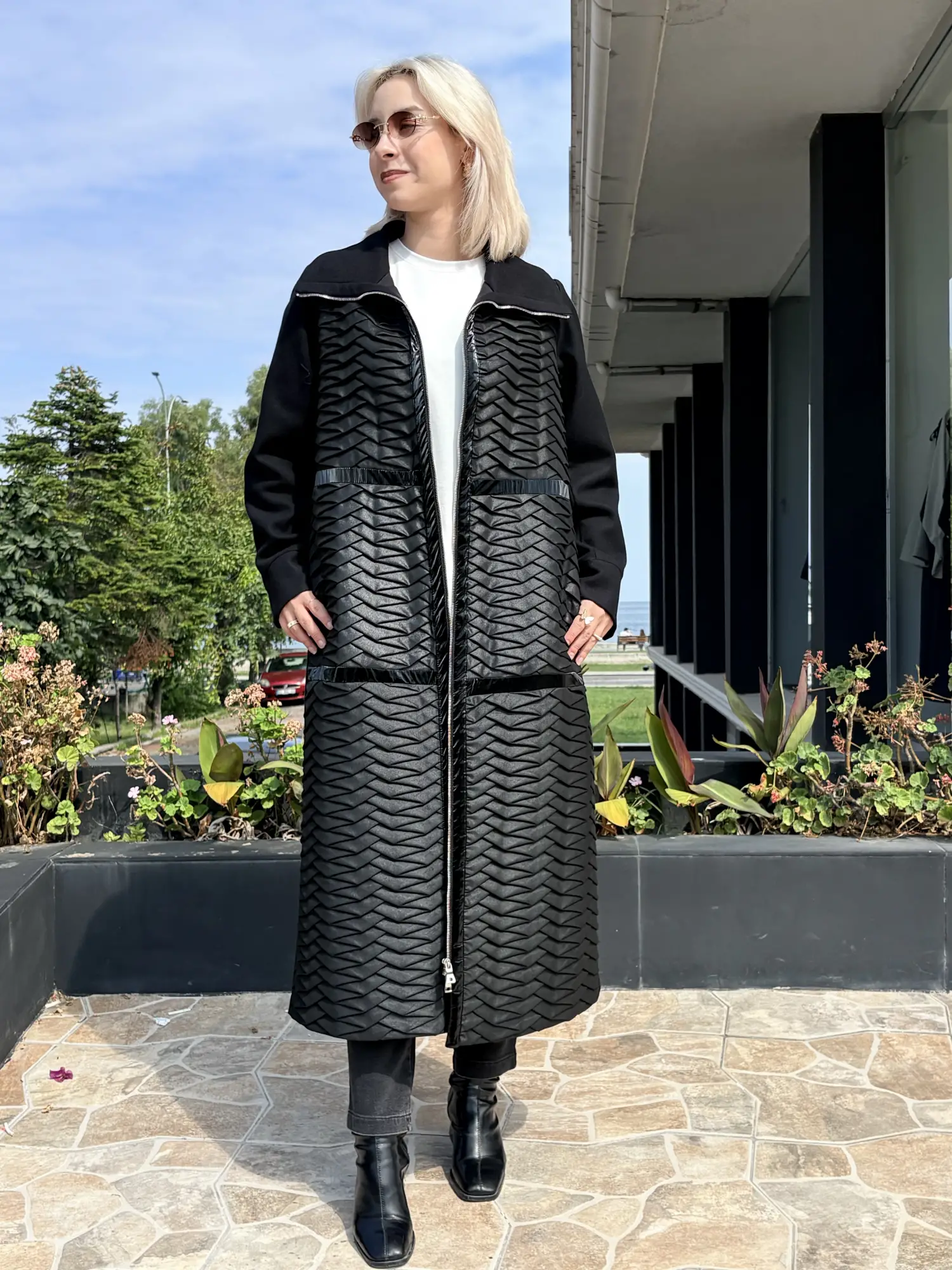 Misswhence Drape ve Rugan Detaylı Kaşe Kap 40504