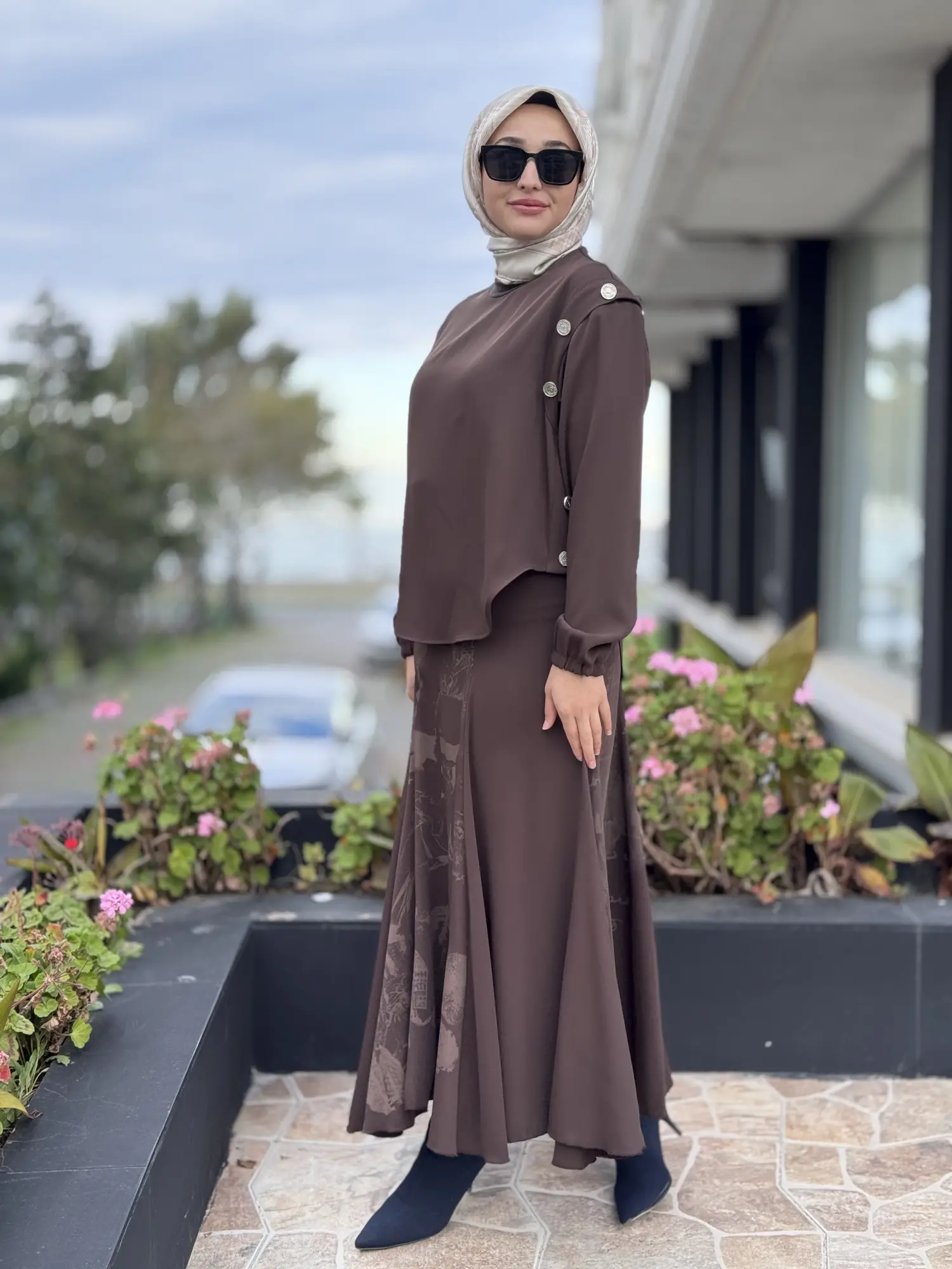 Misswhence Düğme ve Baskı Detaylı Etek Bluz Takım 38032