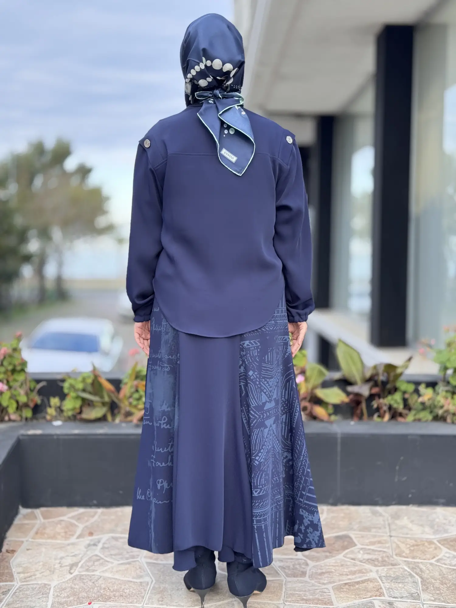 Misswhence Düğme ve Baskı Detaylı Etek Bluz Takım 38032