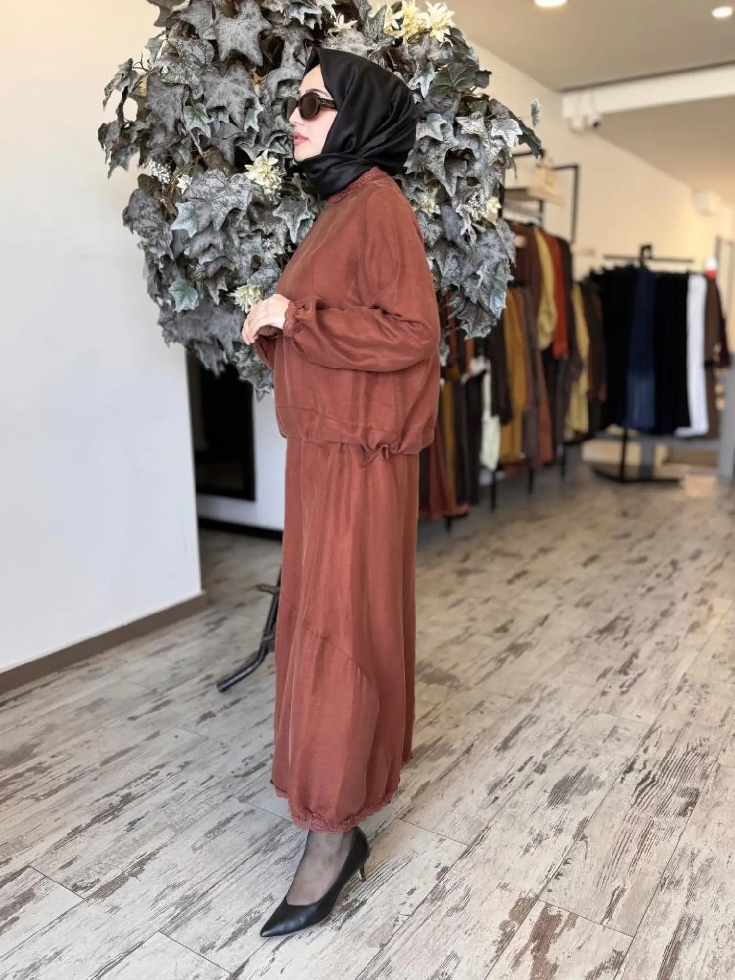 Misswhence Fistolu İpek Keten Bluz Etek Takım 37000