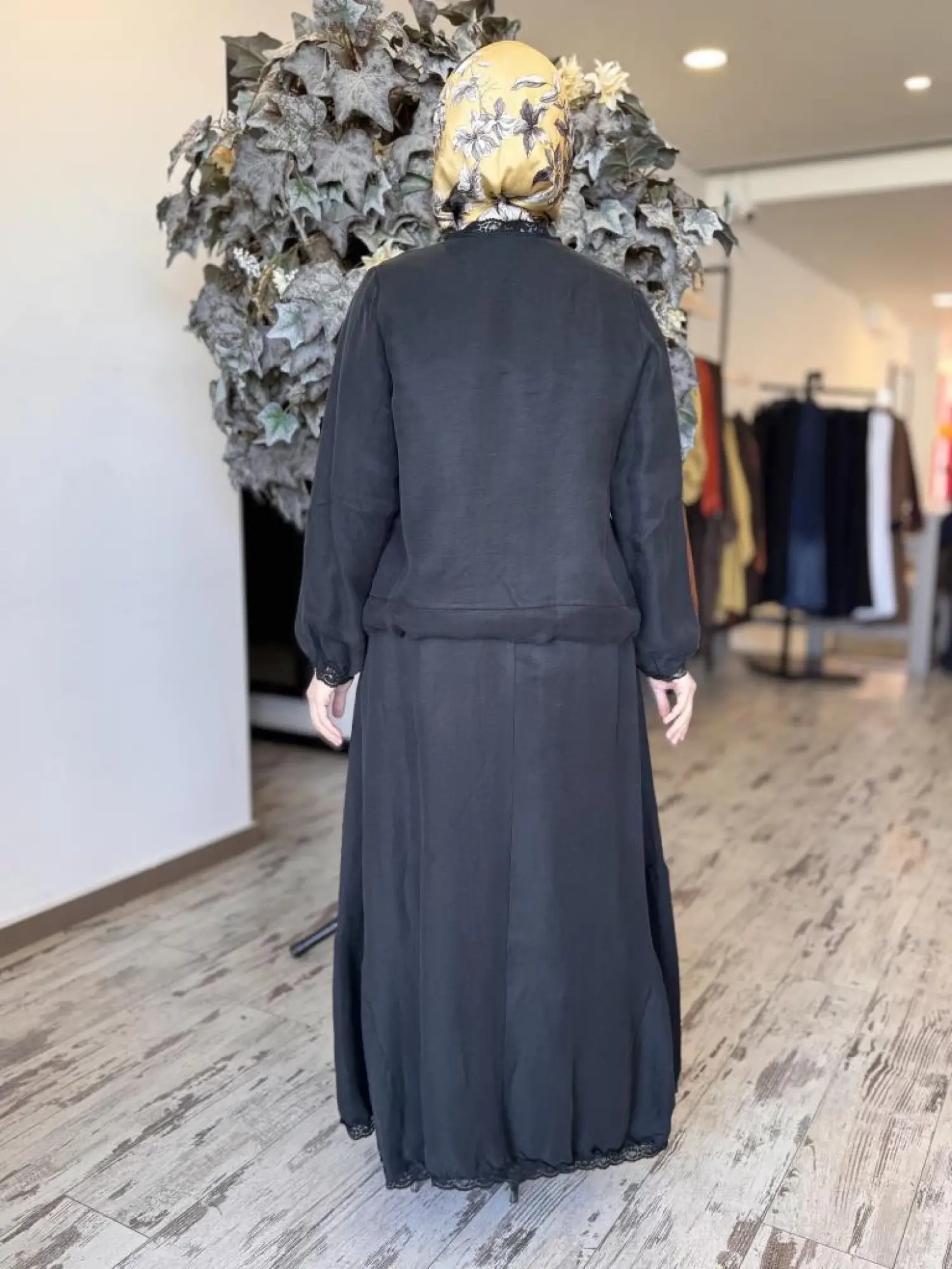 Misswhence Fistolu İpek Keten Bluz Etek Takım 37000