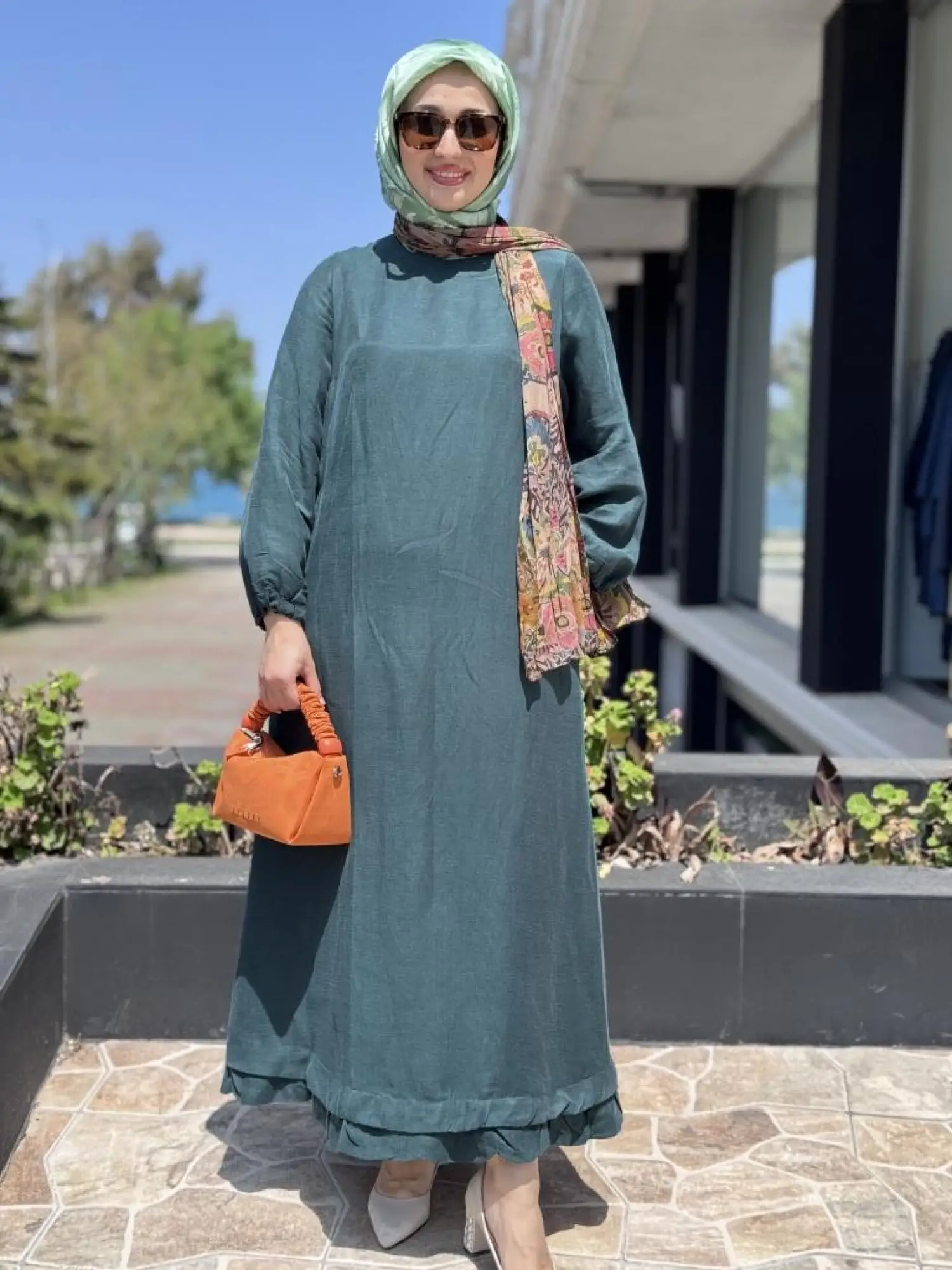 Misswhence Fular Ve Cep Detaylı  Büyük Beden Keten Elbise V3135