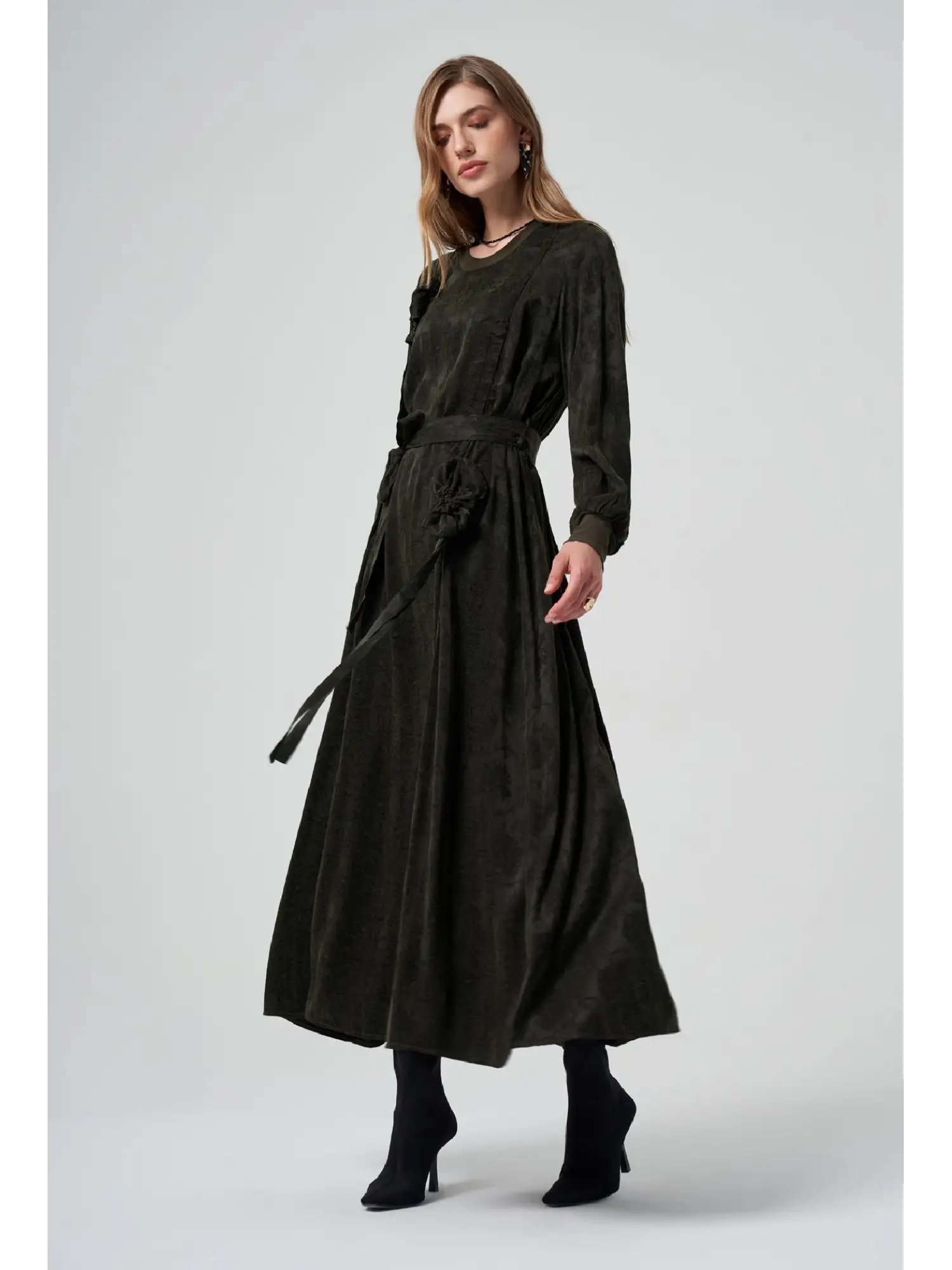 Misswhence Gül Detaylı İpek Elbise 36800