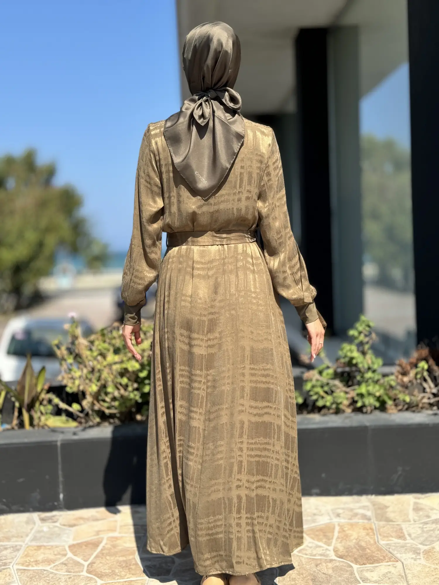 Misswhence Gül Detaylı İpek Elbise 36800