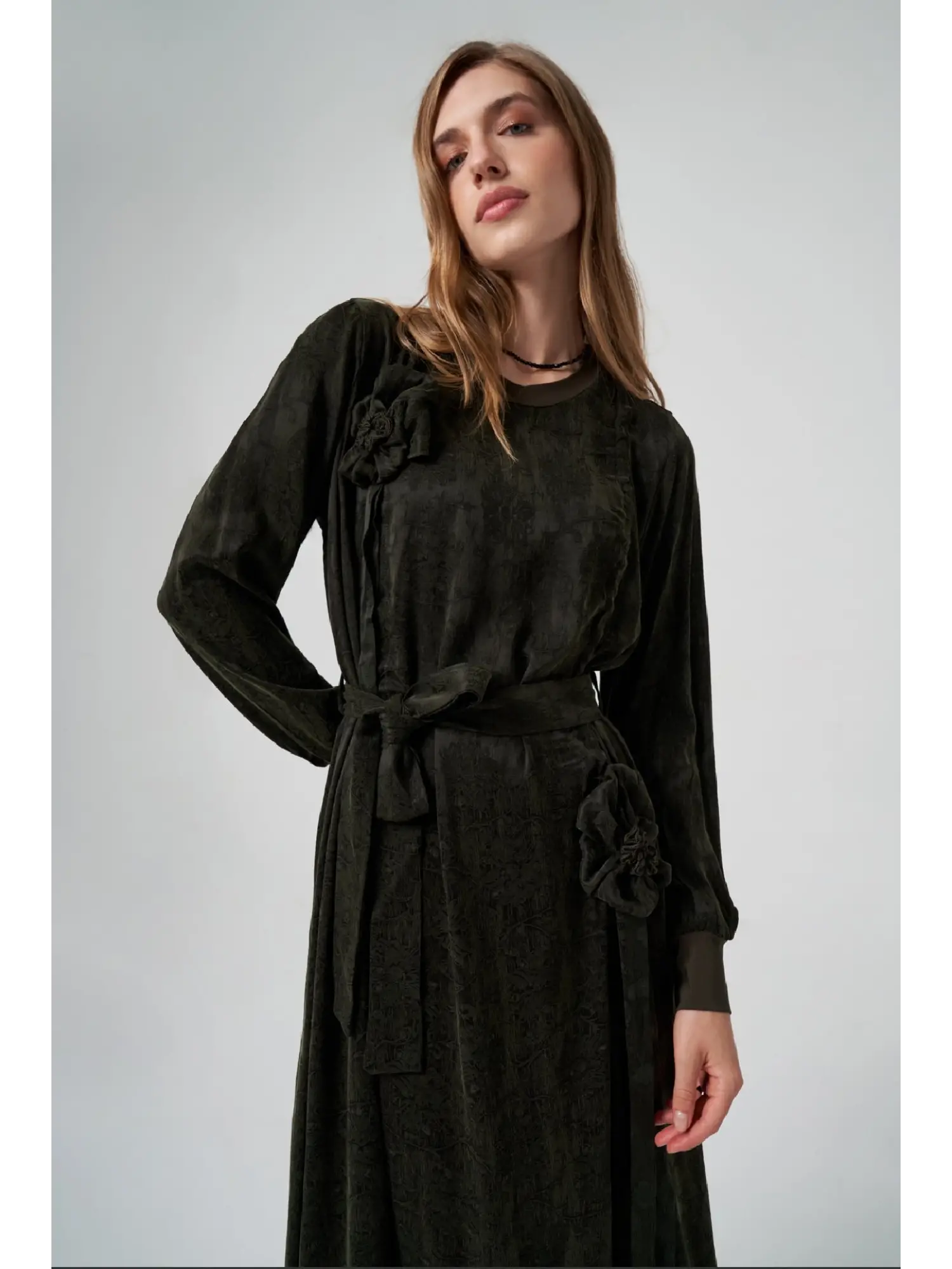 Misswhence Gül Detaylı İpek Elbise 36800