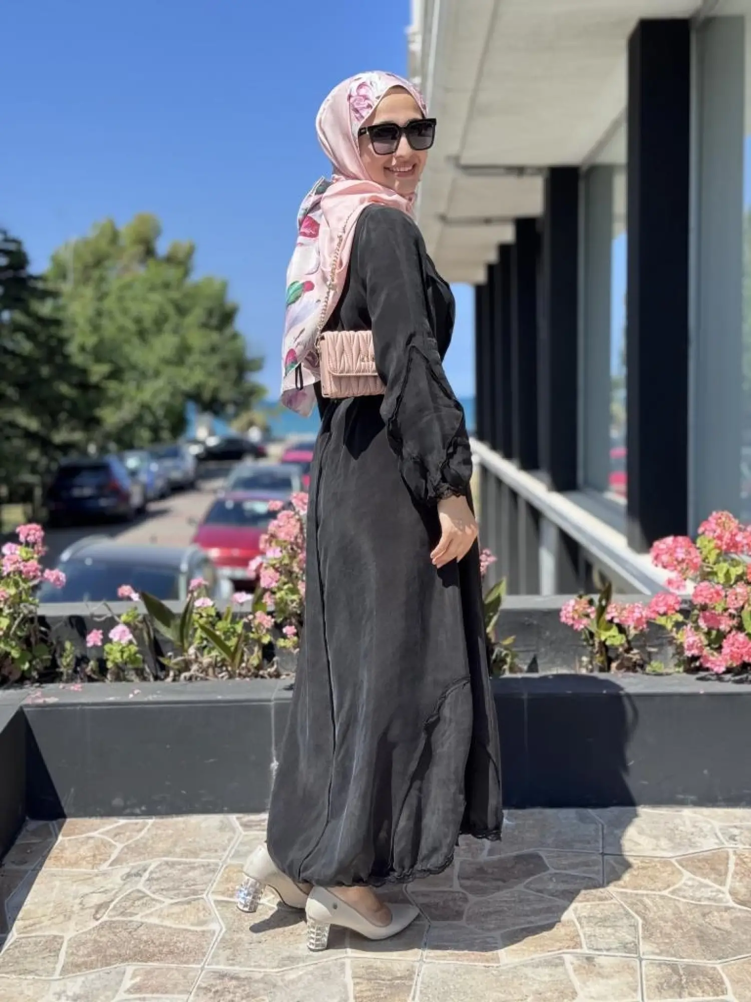 Misswhence Güpür ve Patcwork Detaylı Büyük Beden Şallı Cupra İpek Elbise V3150