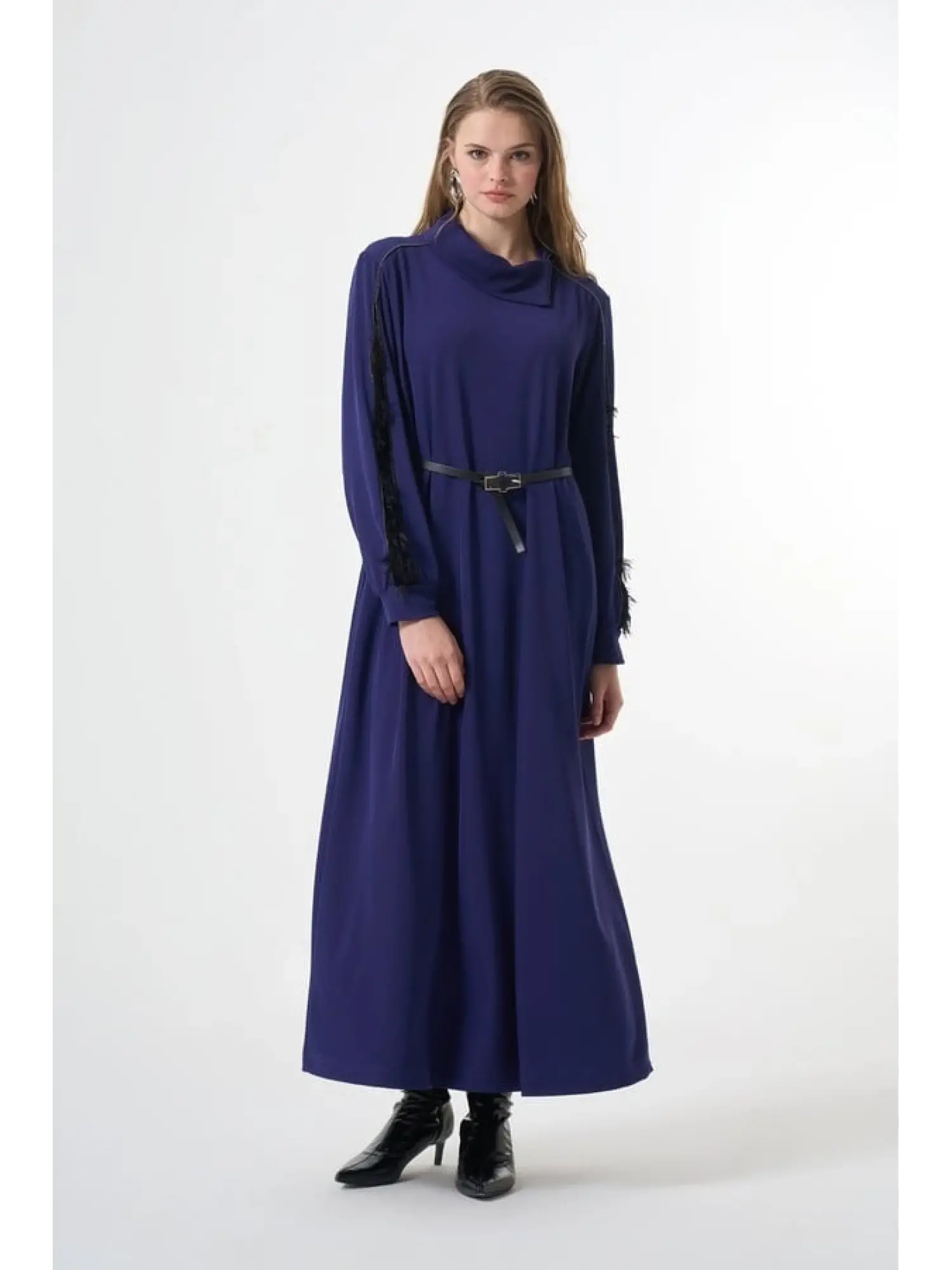 Misswhence Kadife Detaylı Elbise 38800