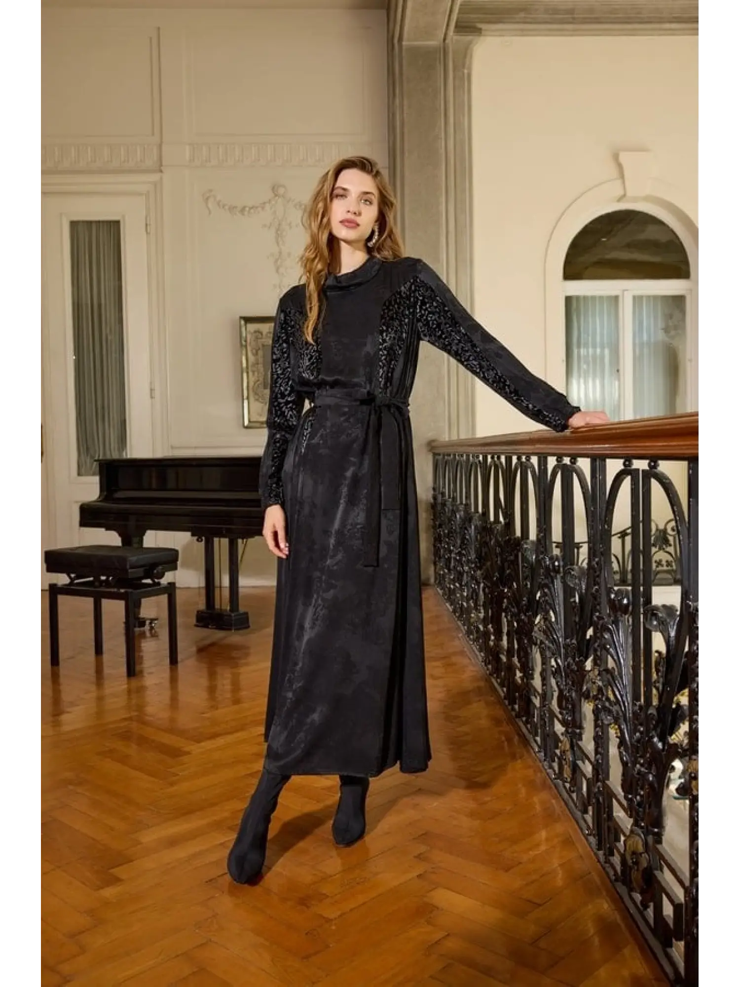 Misswhence Kadife Detaylı Jakarlı Cupra İpek Elbise 38801