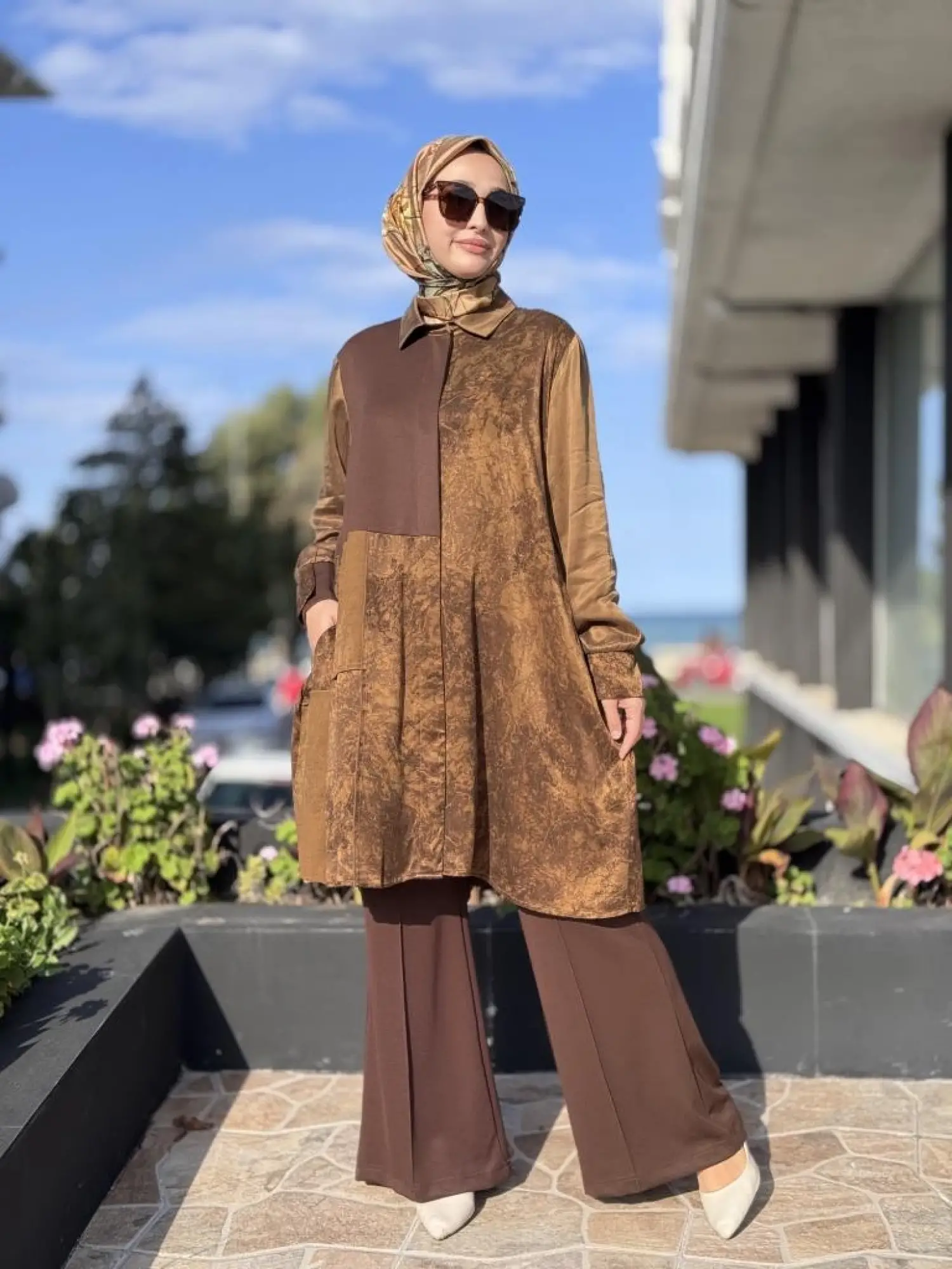 Misswhence Kendinden Desenli Viscon Parça Detaylı İpek Gömlek 38303