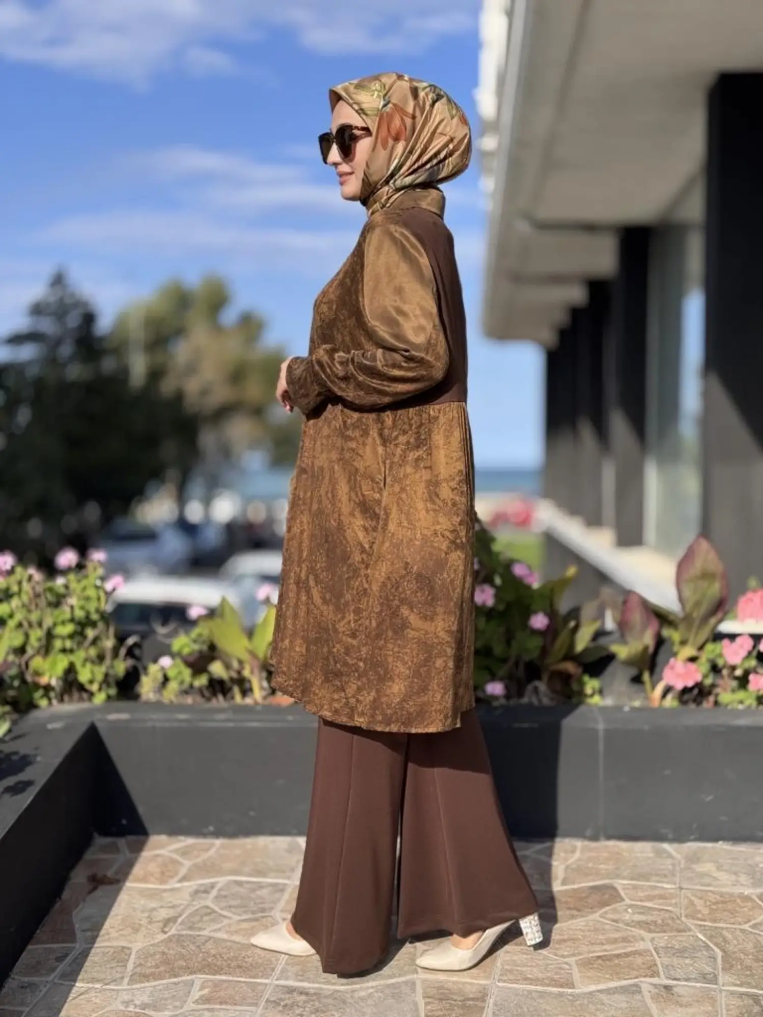 Misswhence Kendinden Desenli Viscon Parça Detaylı İpek Gömlek 38303