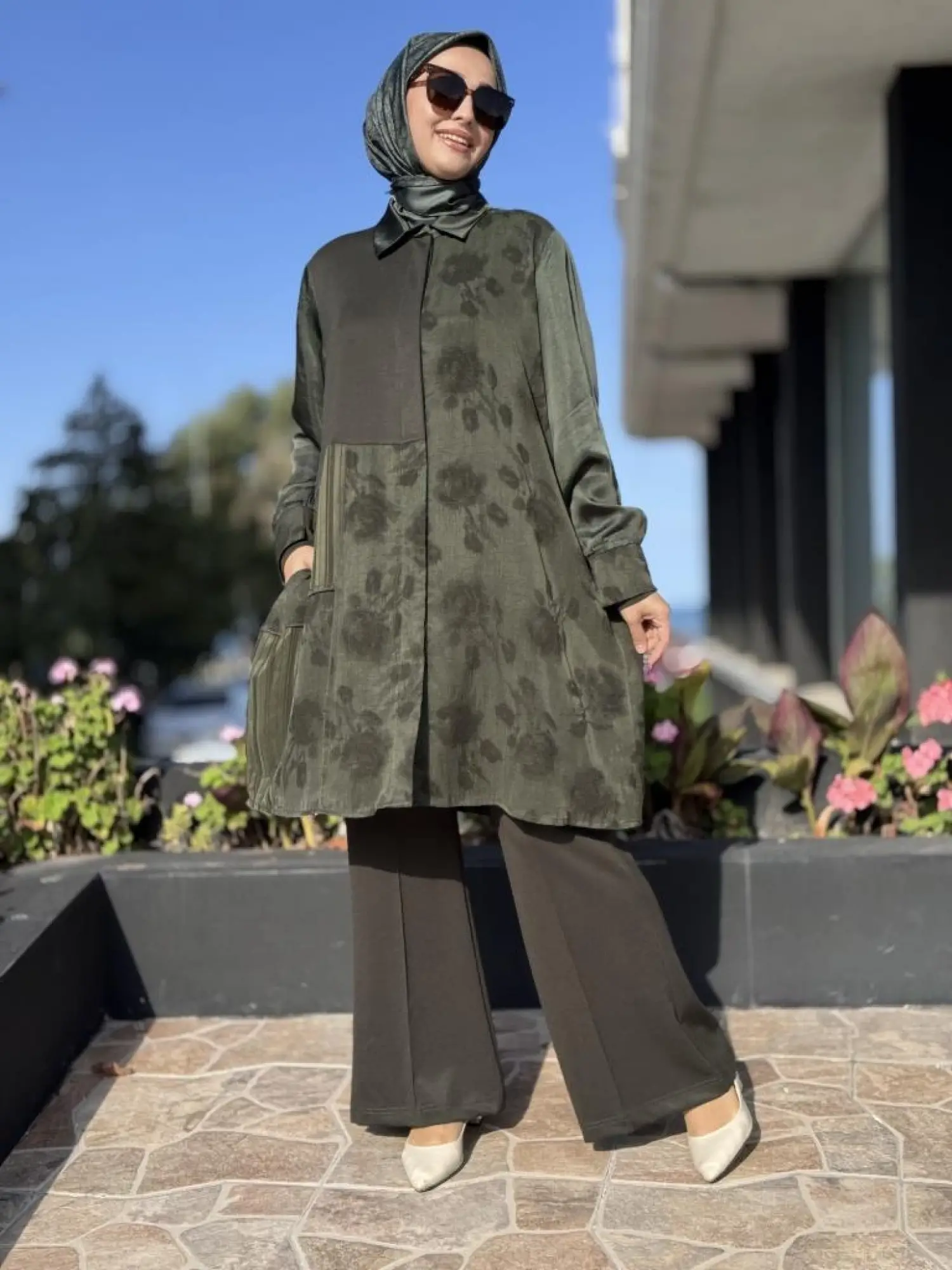 Misswhence Kendinden Desenli Viscon Parça Detaylı İpek Gömlek 38303