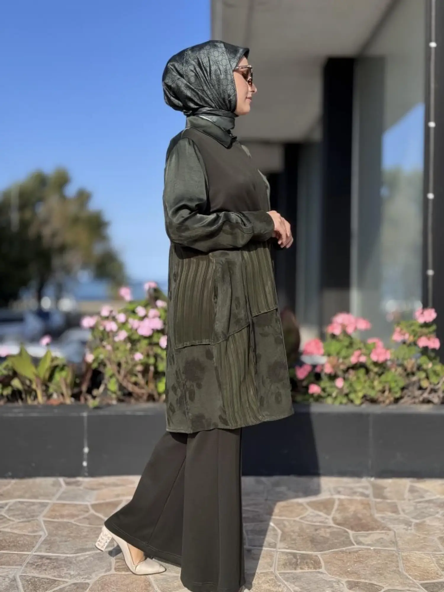 Misswhence Kendinden Desenli Viscon Parça Detaylı İpek Gömlek 38303