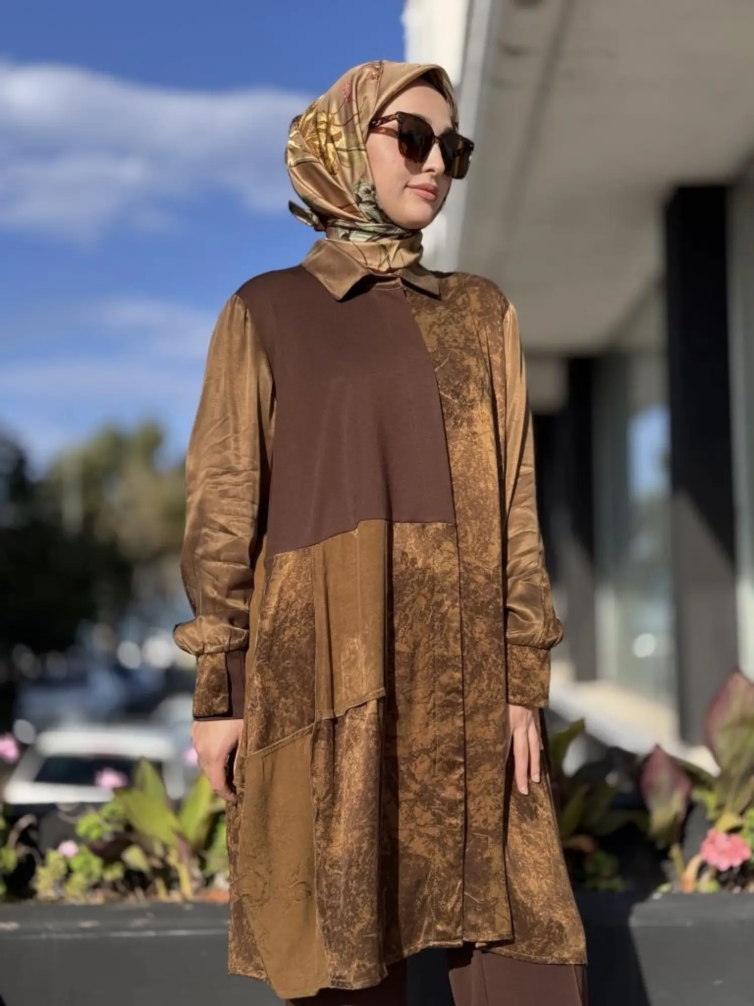 Misswhence Kendinden Desenli Viscon Parça Detaylı İpek Gömlek 38303