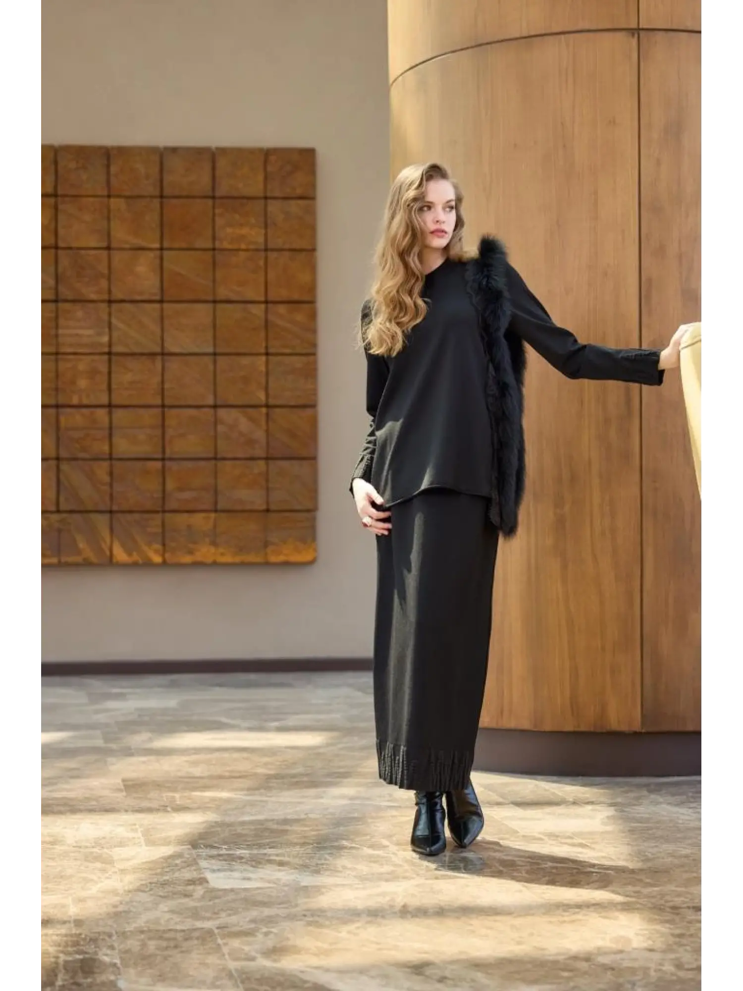 Misswhence Kürk ve Dantel Detaylı Triko Tunik MİSS268