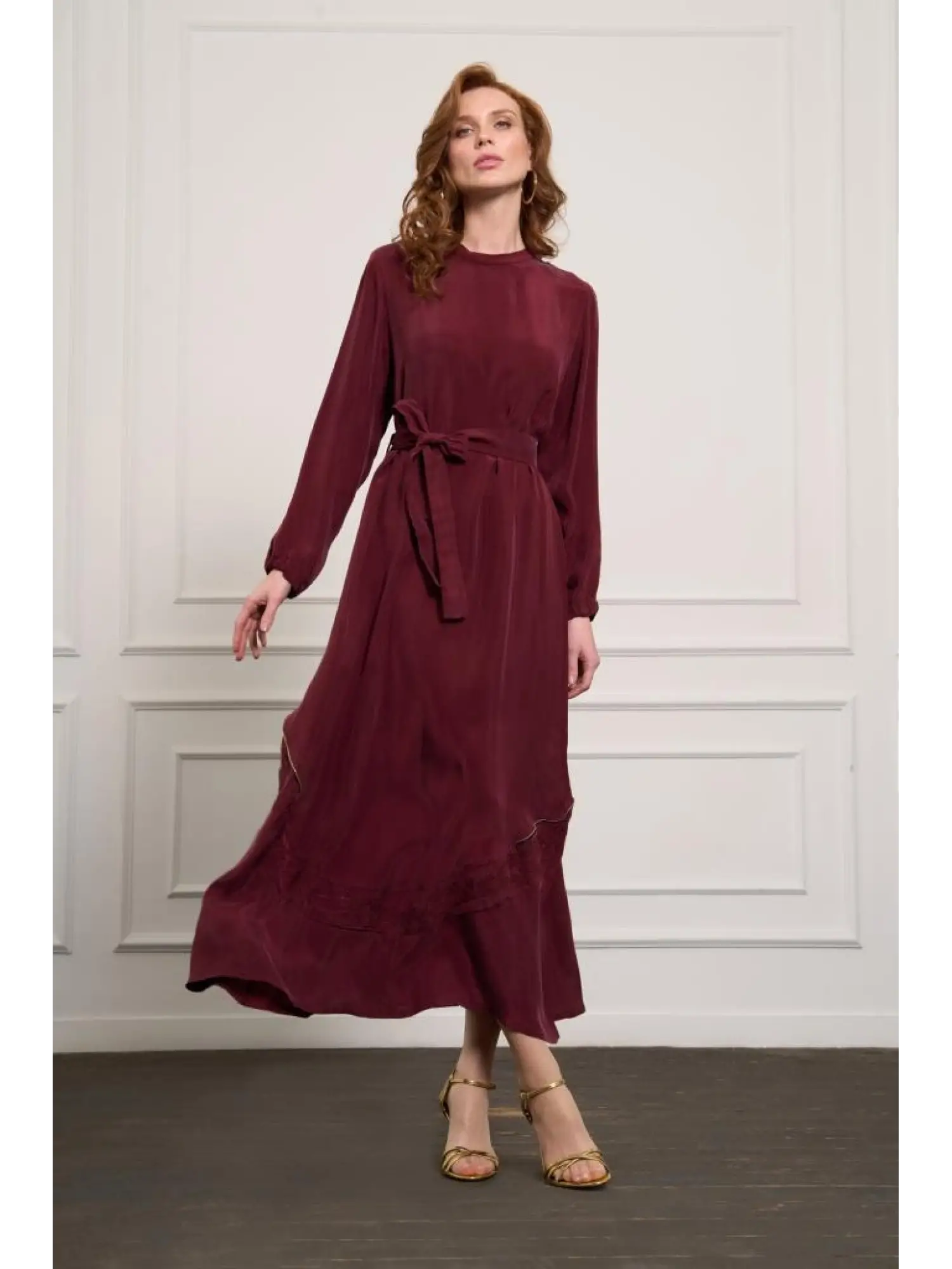 Misswhence Nakış ve Fermuar Detaylı Cupra İpek Elbise 37800