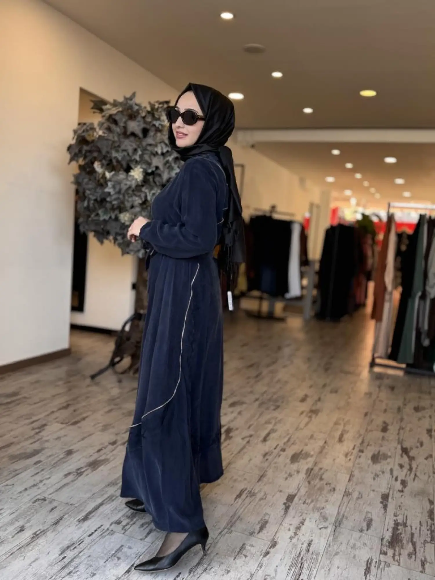 Misswhence Nakış ve Fermuar Detaylı Cupra İpek Elbise 37800