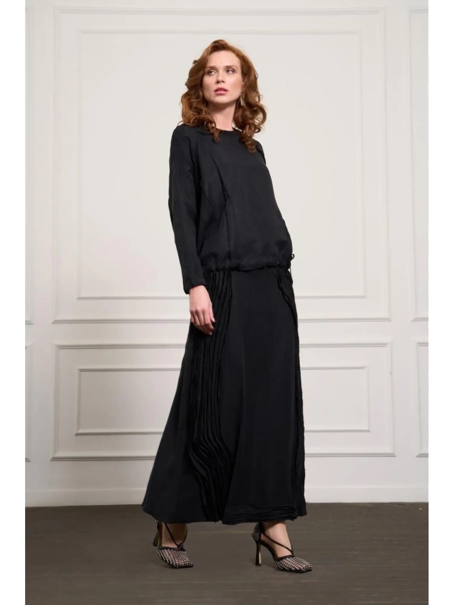 Misswhence Nervür Detaylı İpek Keten Bluz Etek Takım 37009