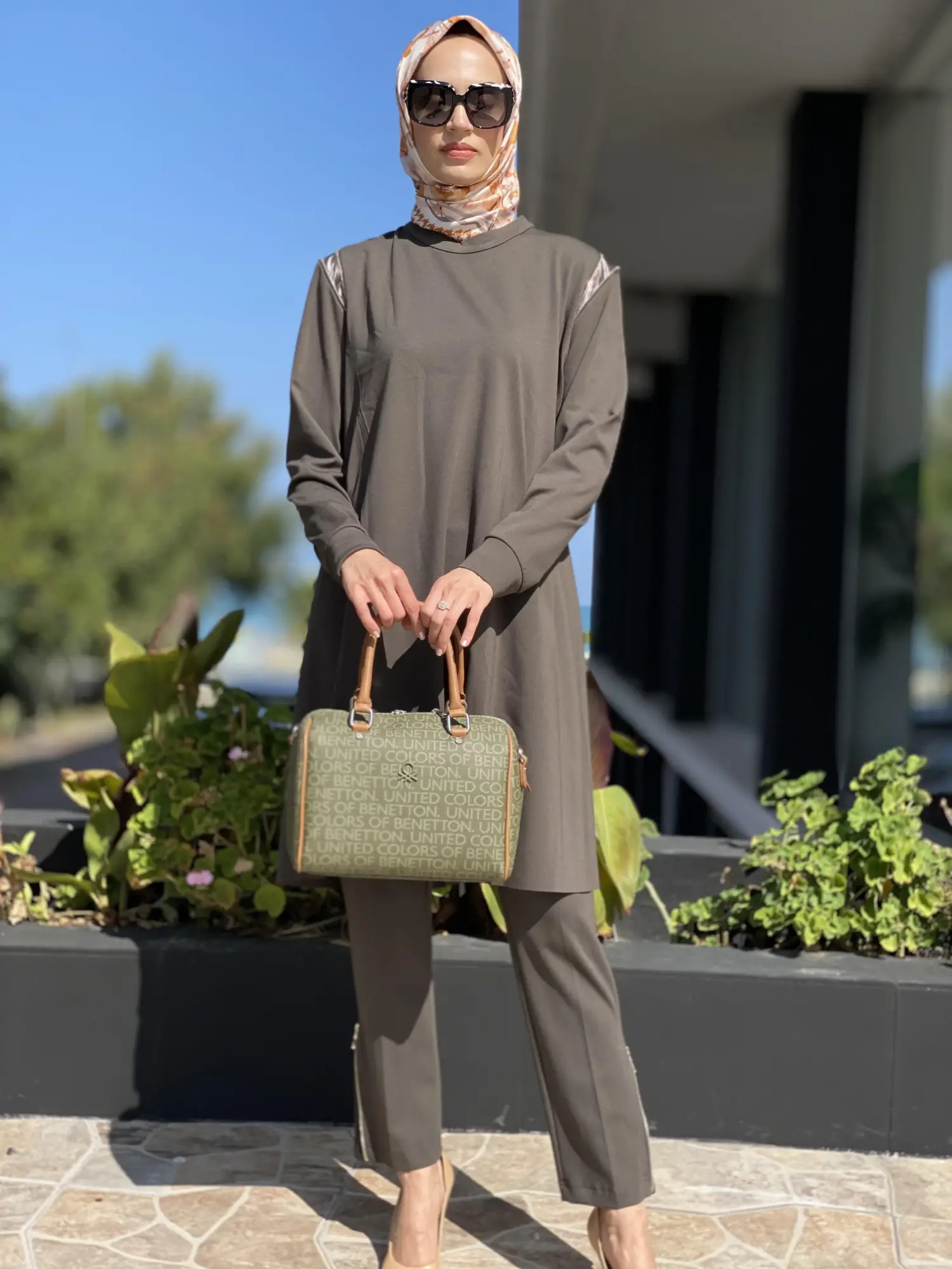 Misswhence Omzu Fermuarlı Viscon Tunik 34012