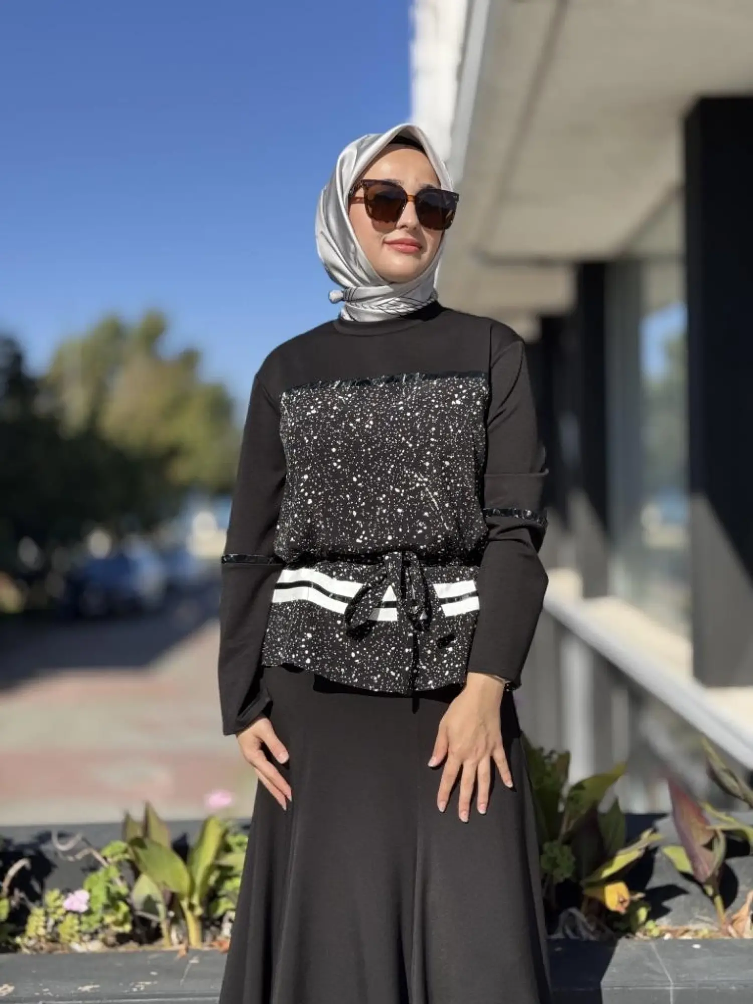 Misswhence Önü Şerit Rugan Detaylı Bluz Etek Takım 38027