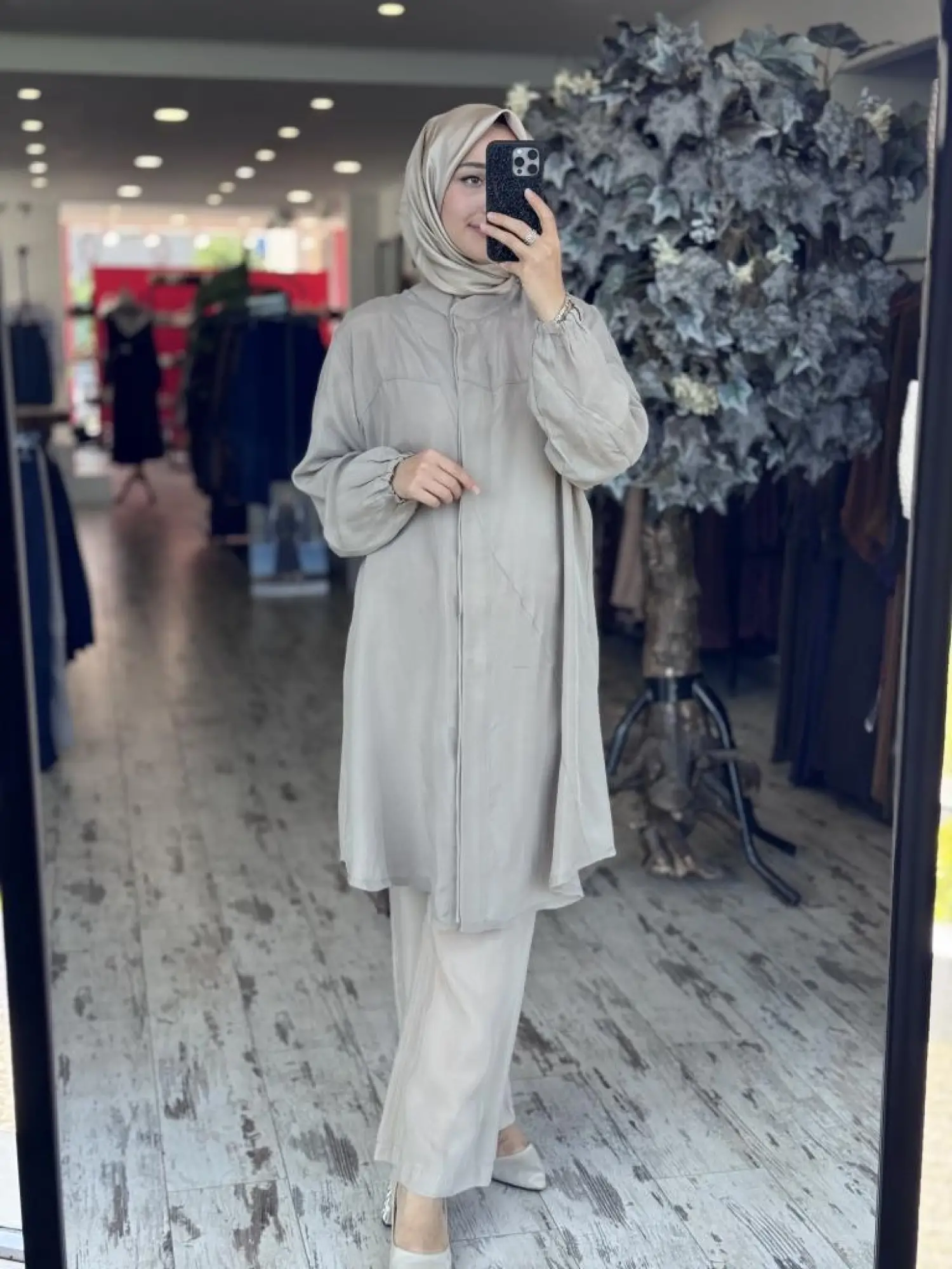 Misswhence Parça Detaylı Çıtçıtlı Düz Cupra İpek Gömlek/Kap 37315