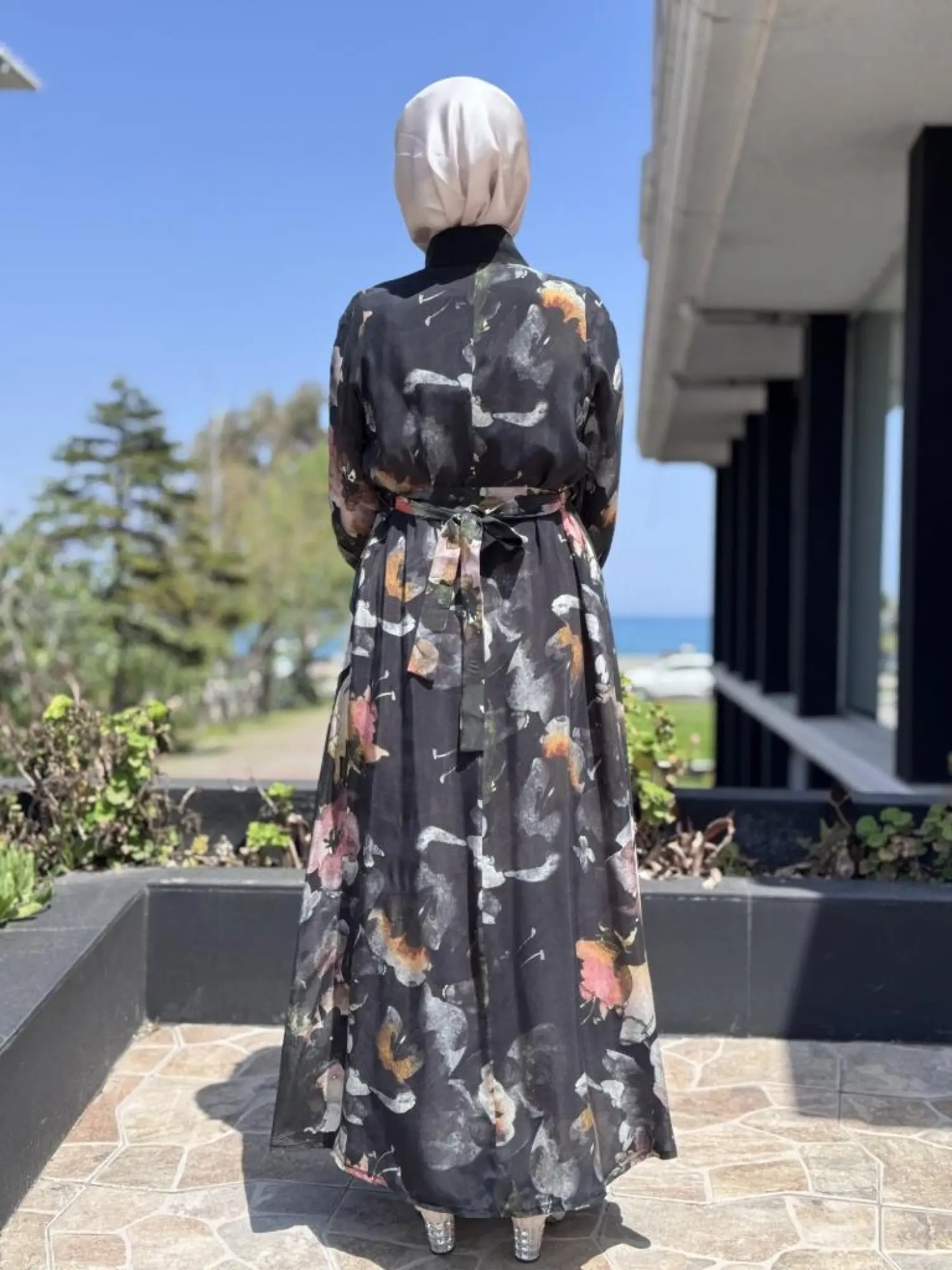 Misswhence Parça Kumaş Detaylı Düğmeli Cupra İpek Elbise 37835