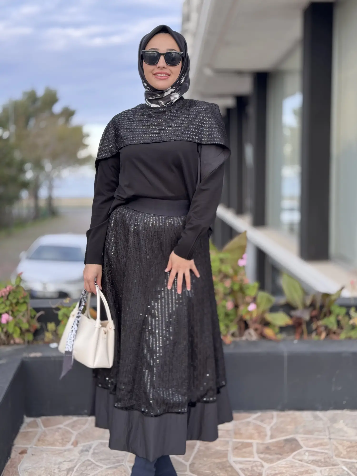 Misswhence Payet Detaylı Etek Bluz Takım 38219P