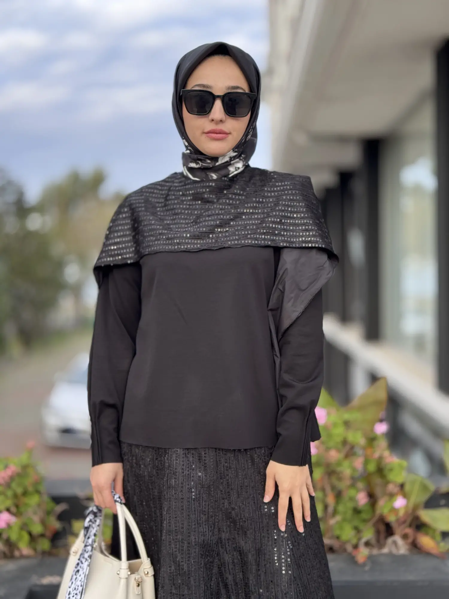 Misswhence Payet Detaylı Etek Bluz Takım 38219P